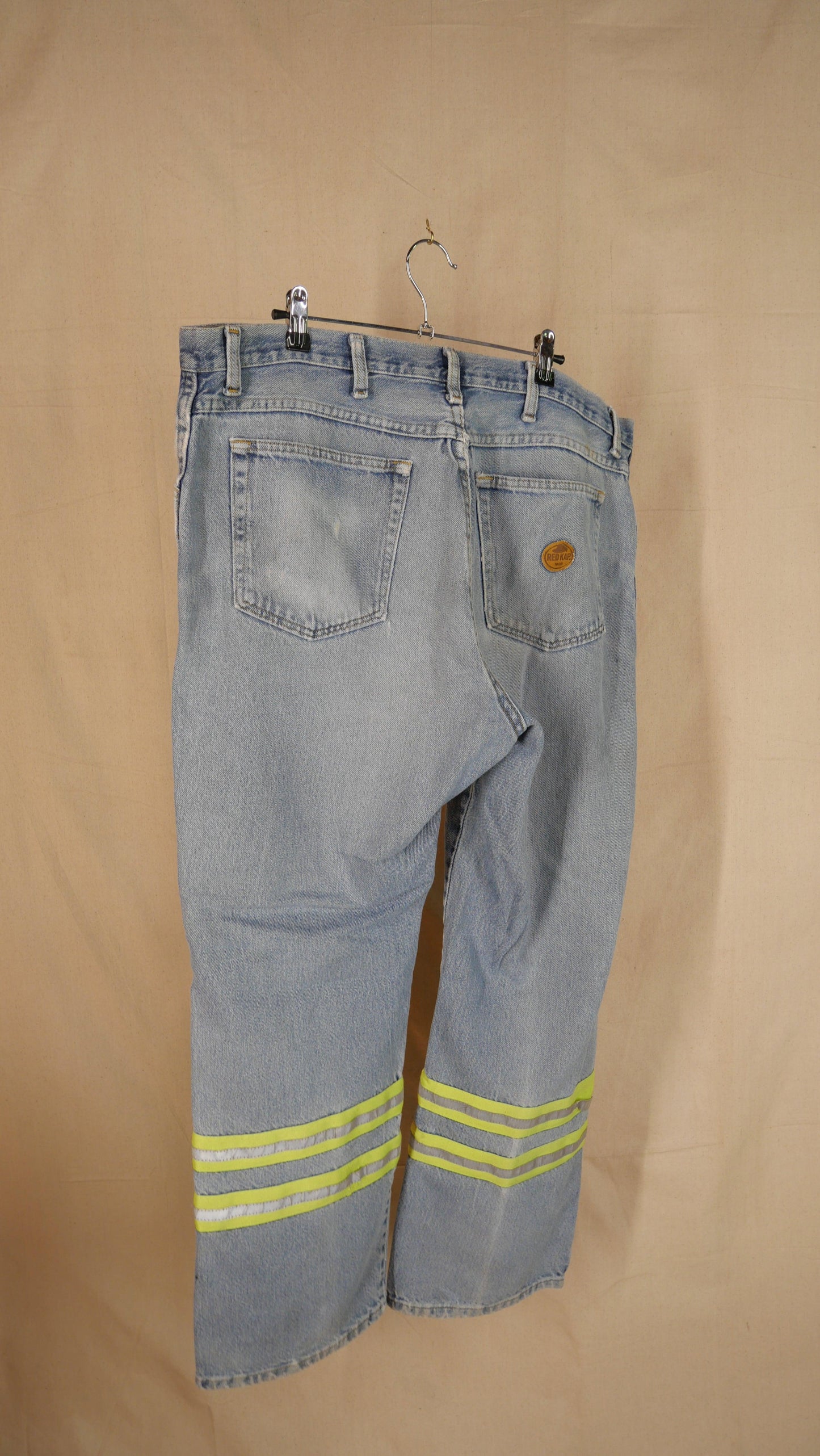 1990s Distressed Construction Jeans | 38