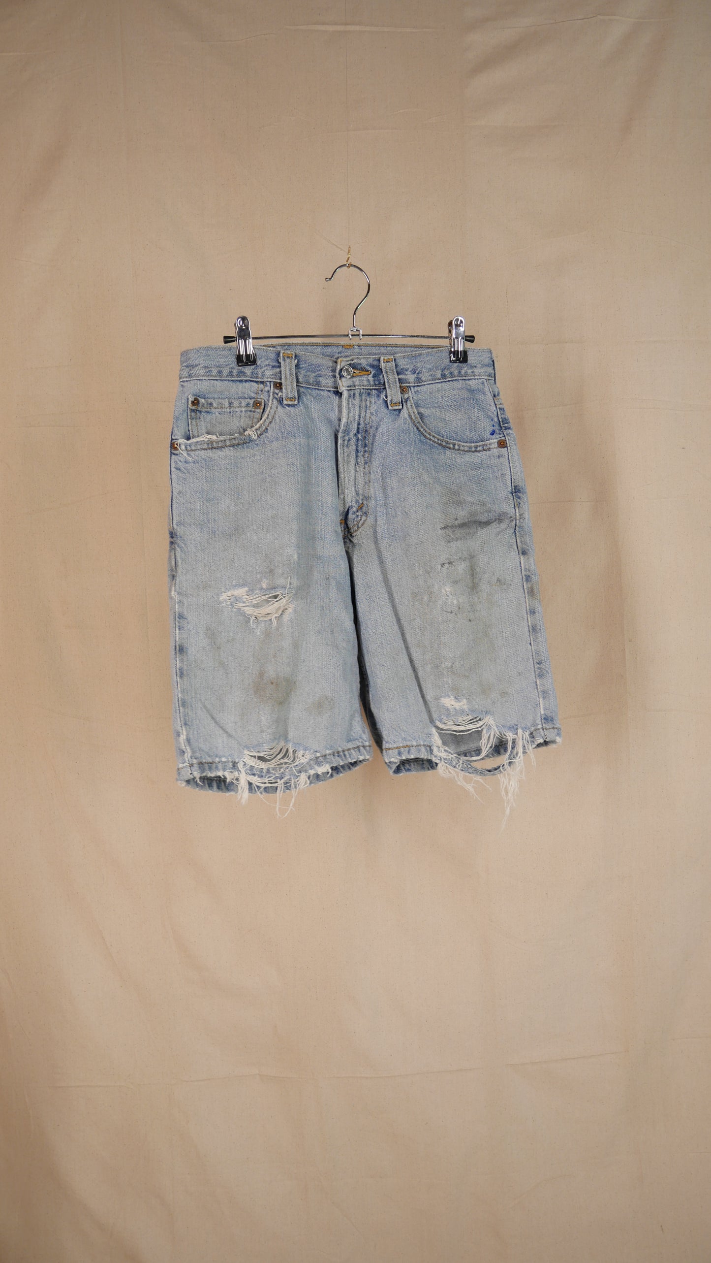 2000s Levi's Jorts | 29