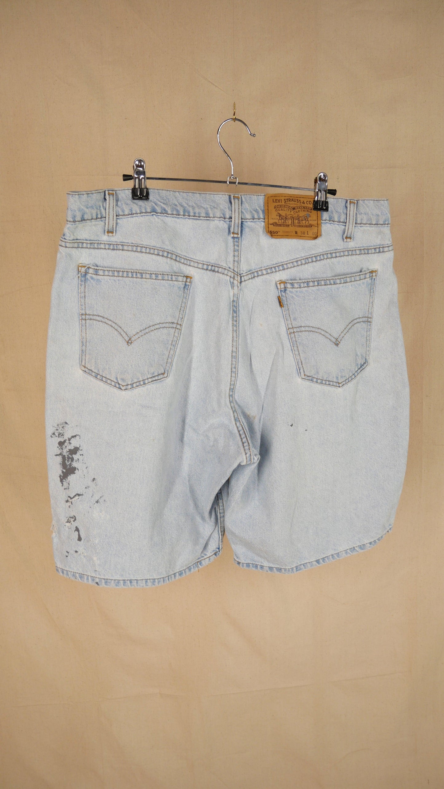 1990s Light Wash Baggy Levi Jorts | 38