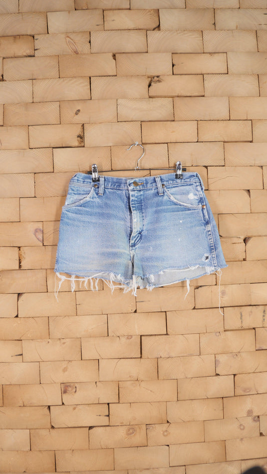 1990s Wrangler Cutoffs | 32