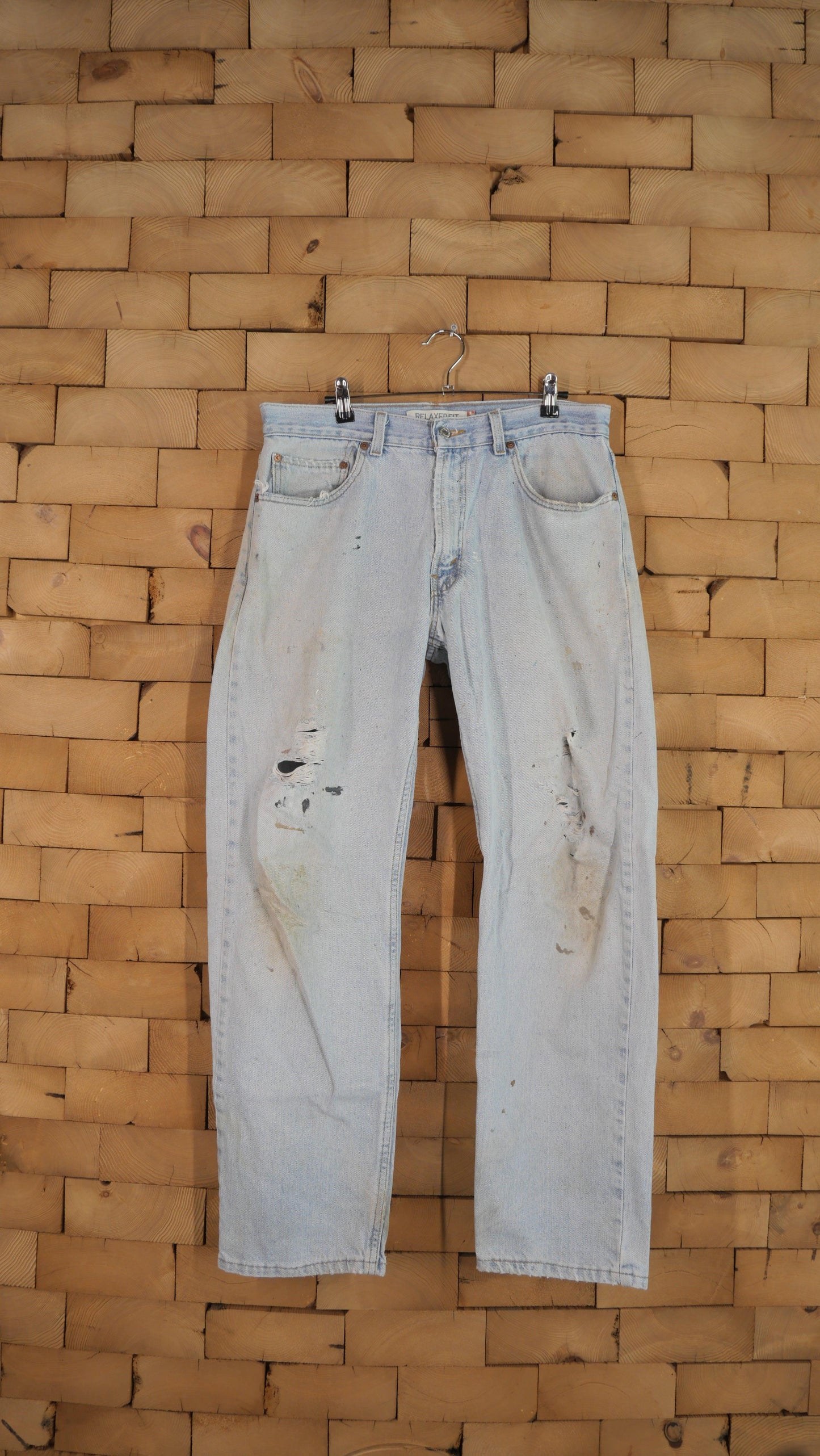 2000s Baggy Distressed Levi's | 34