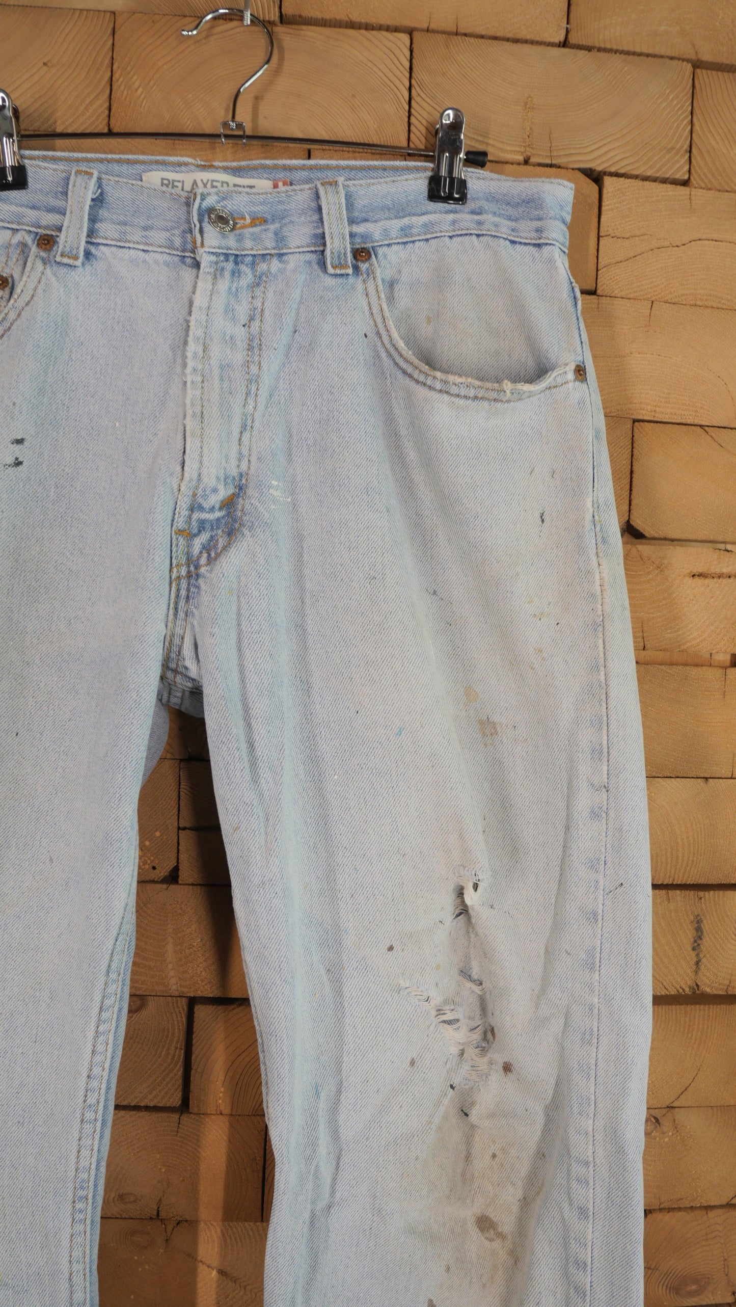 2000s Baggy Distressed Levi's | 34