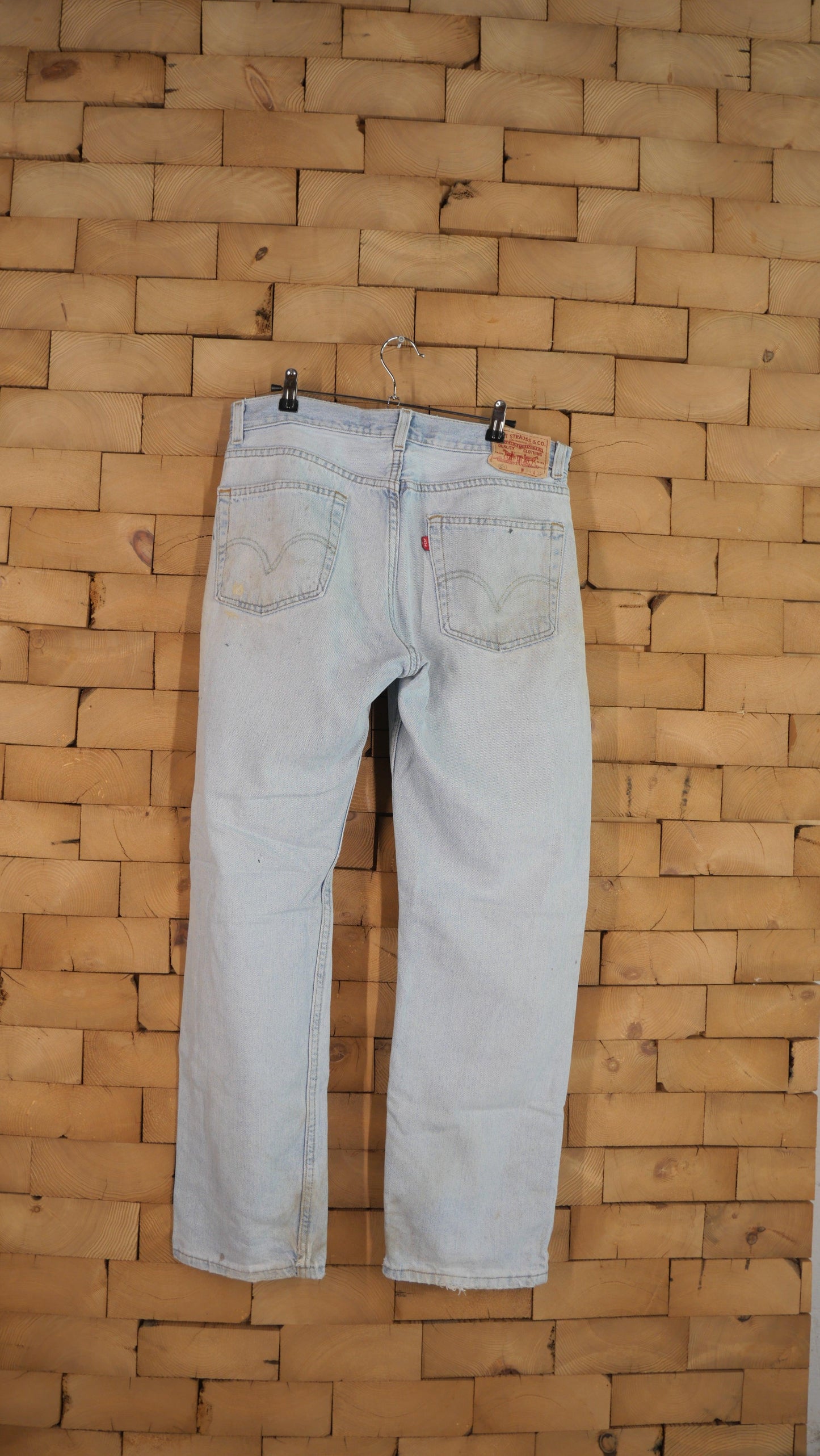 2000s Baggy Distressed Levi's | 34