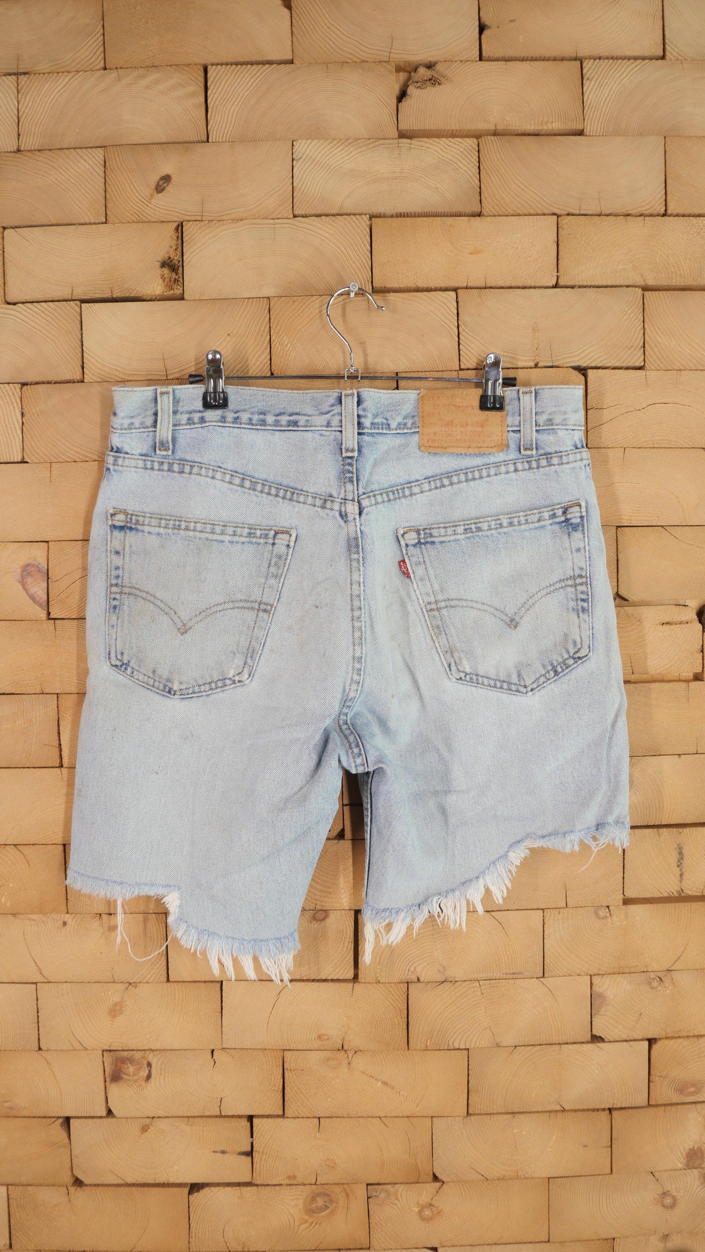 1990s Distressed Levi's Jorts | 34