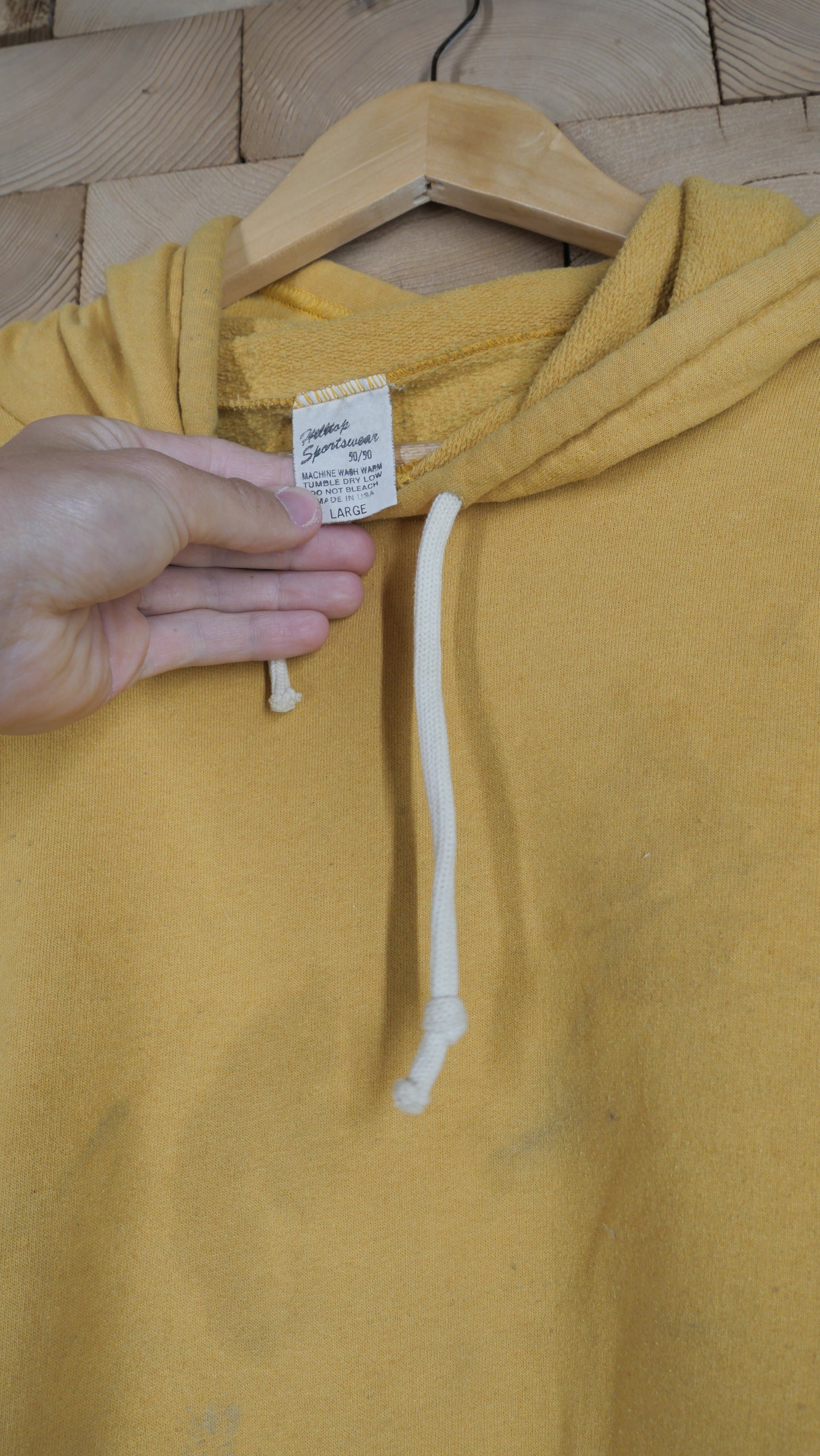 1980s Boxy Yellow Hoodie | L