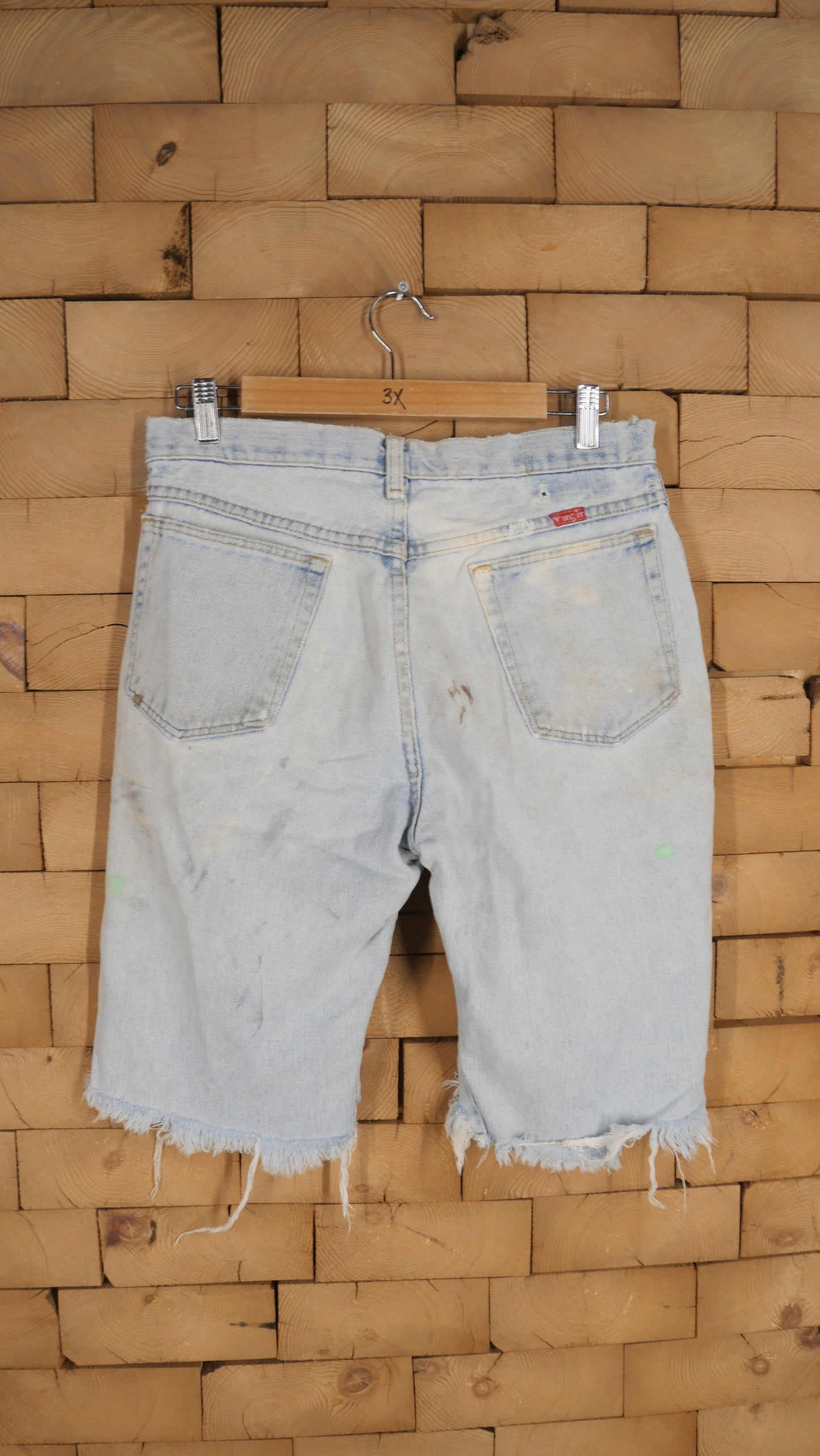 1990s Thrashed Wrangler Jorts | 32