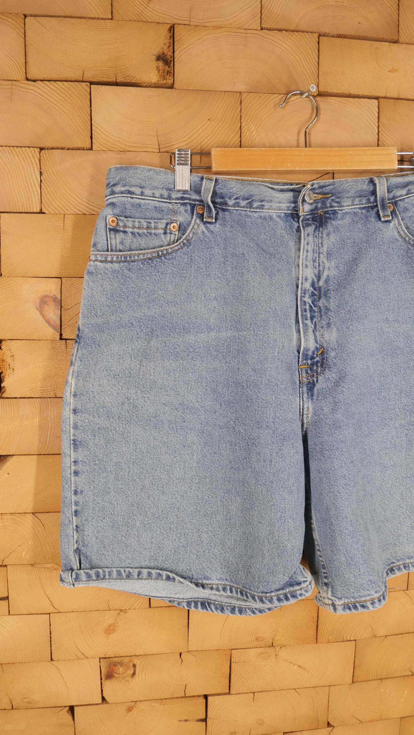 1990s Baggy Levi Jorts | 38