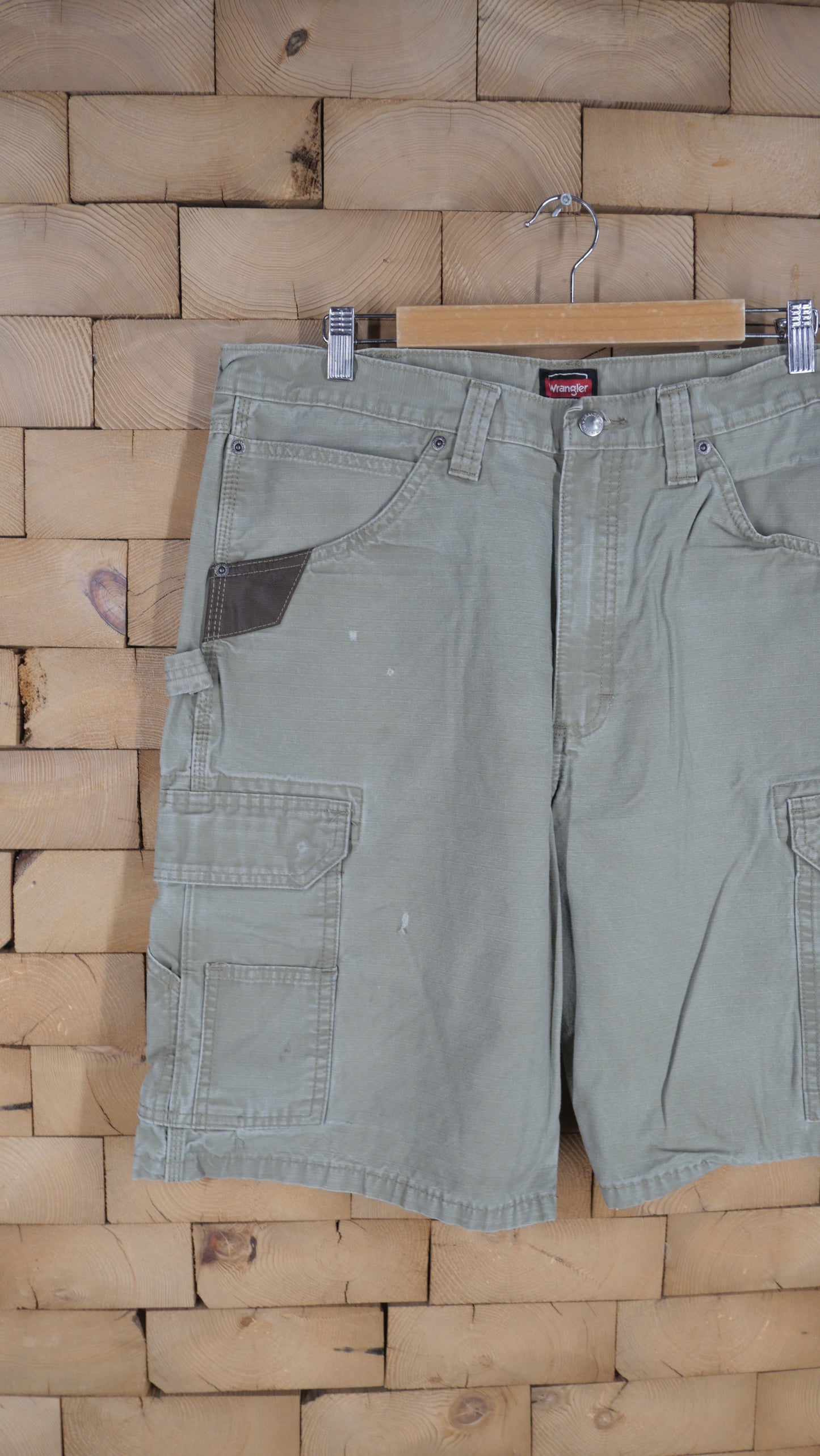 2000s Cargo Work Shorts | 36