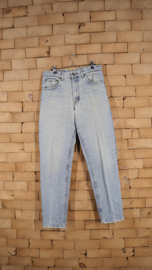 1990s Light Wash Levi's Denim | 32