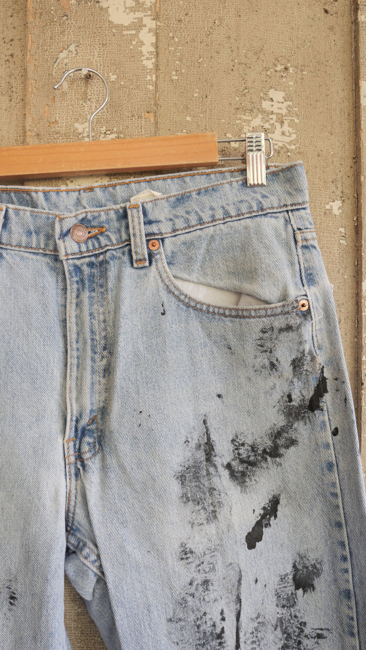 1990s Distressed Levi's | 33