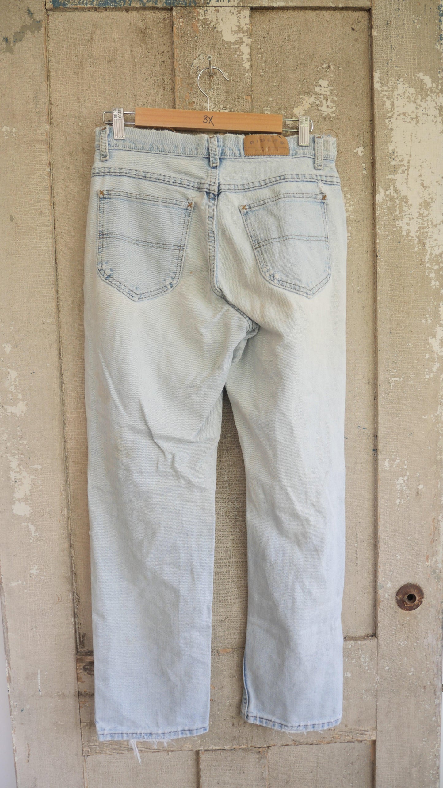 1990s Distressed Denim | 29