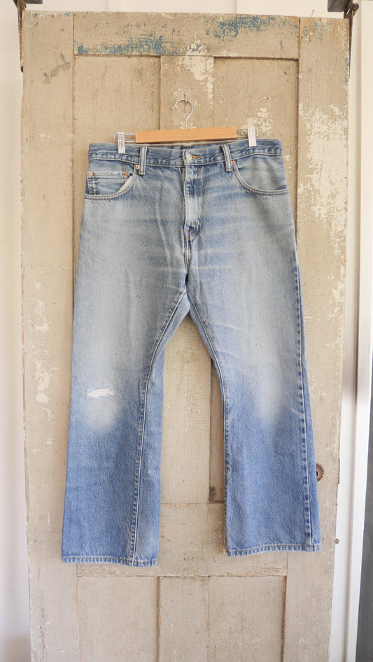 2000s 517 Flared Levi's | 34