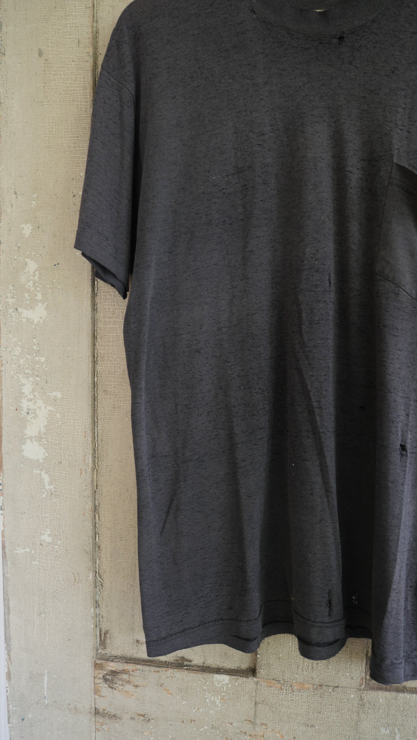 1980s Paper Thin Black Tee | L