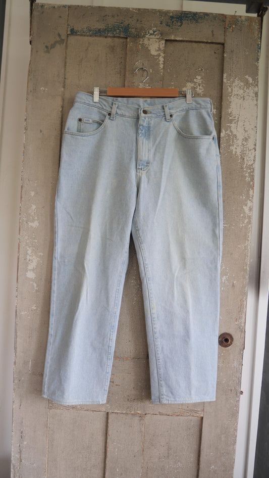 1980s Light Wash Lee Denim | 36