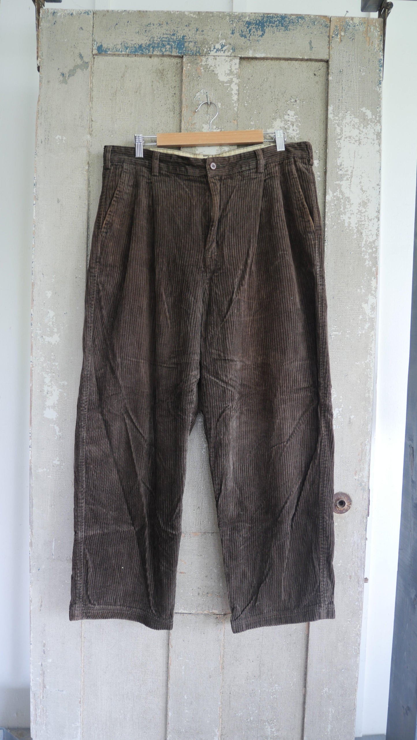 1990s Wide Leg Corduroy Pants | 36