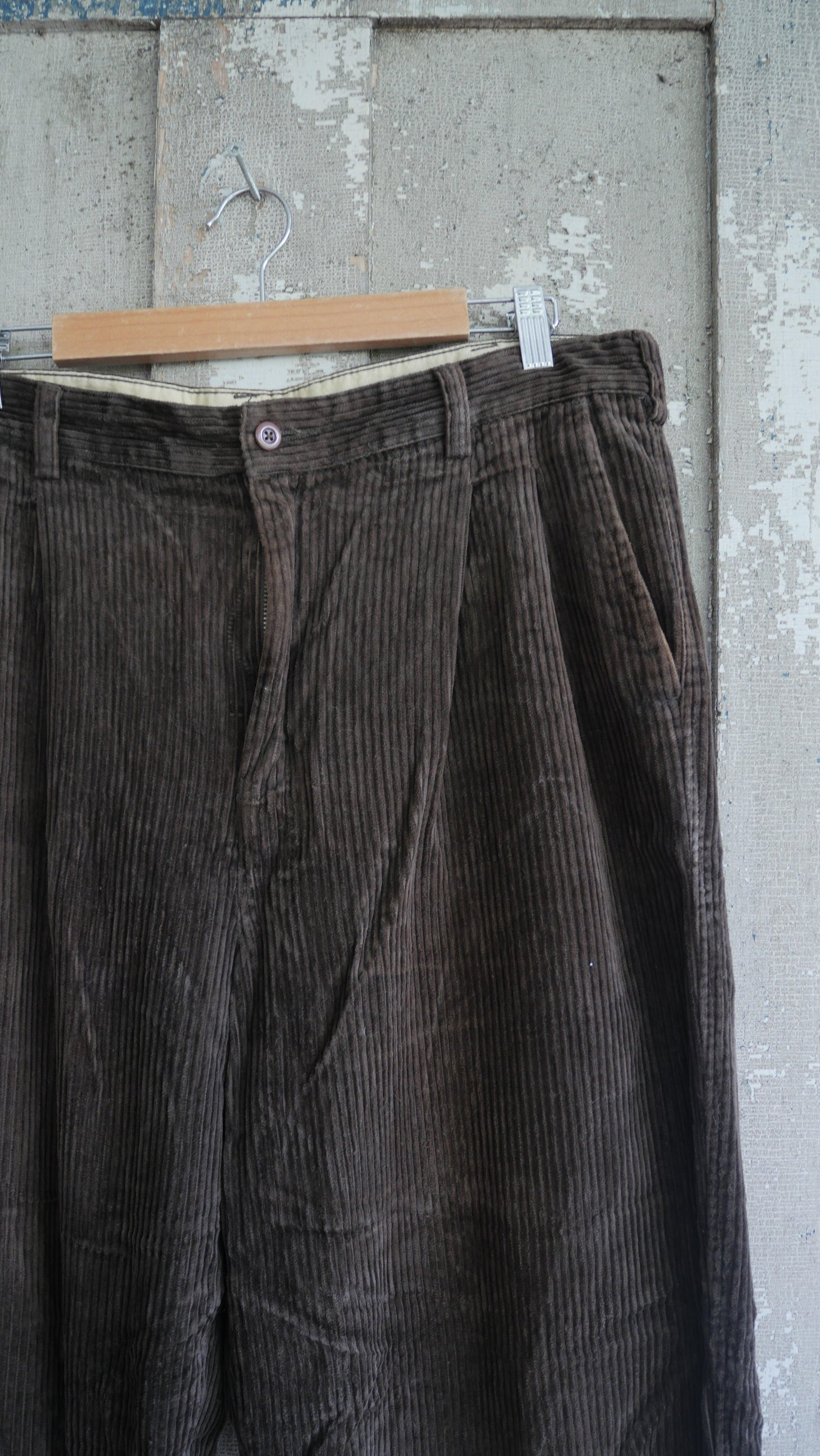 1990s Wide Leg Corduroy Pants | 36