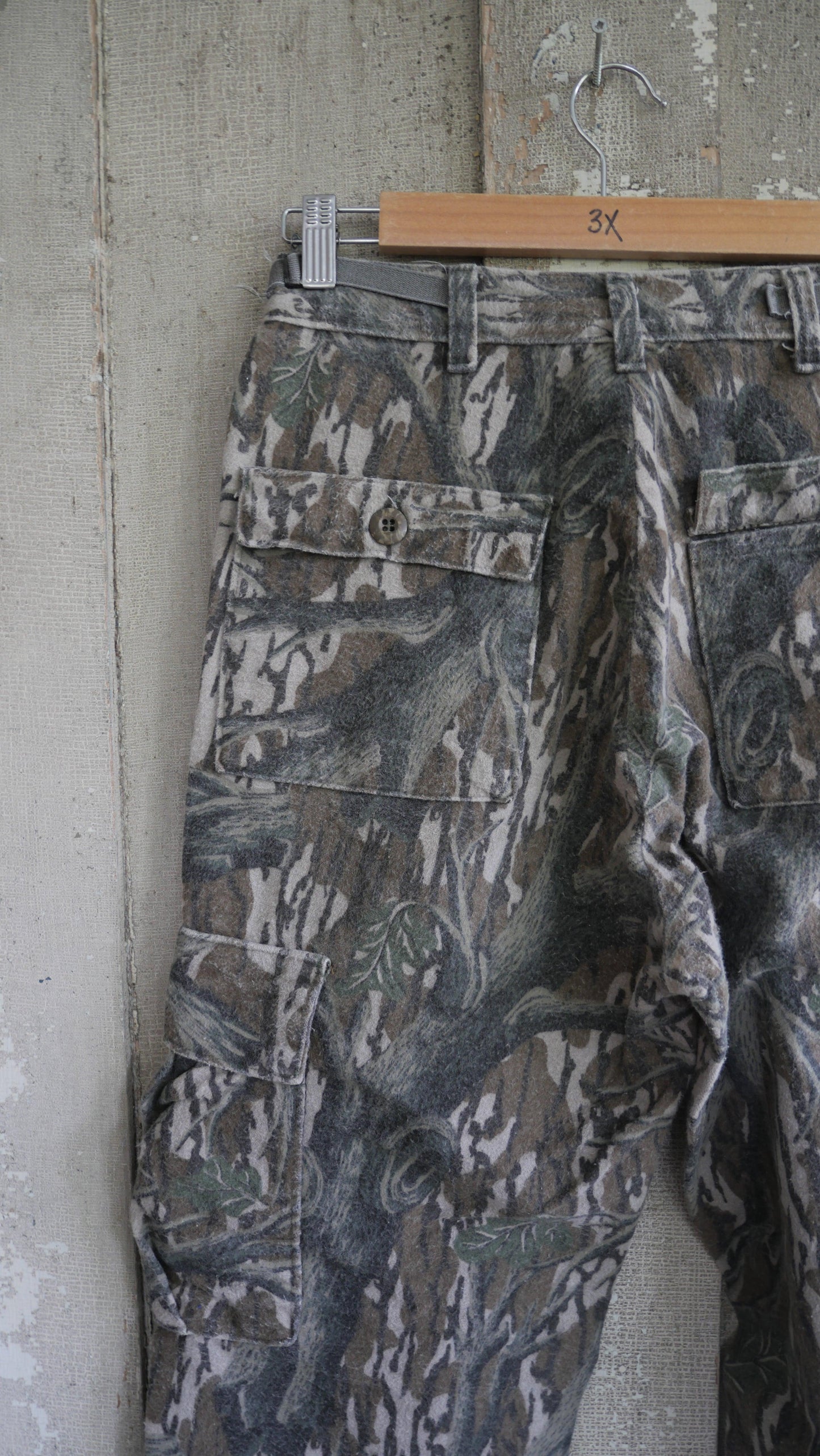 1980s Camo Fleece Pants | 28