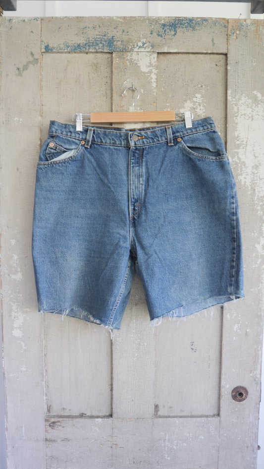 1980s Levi's Cut Offs | 35