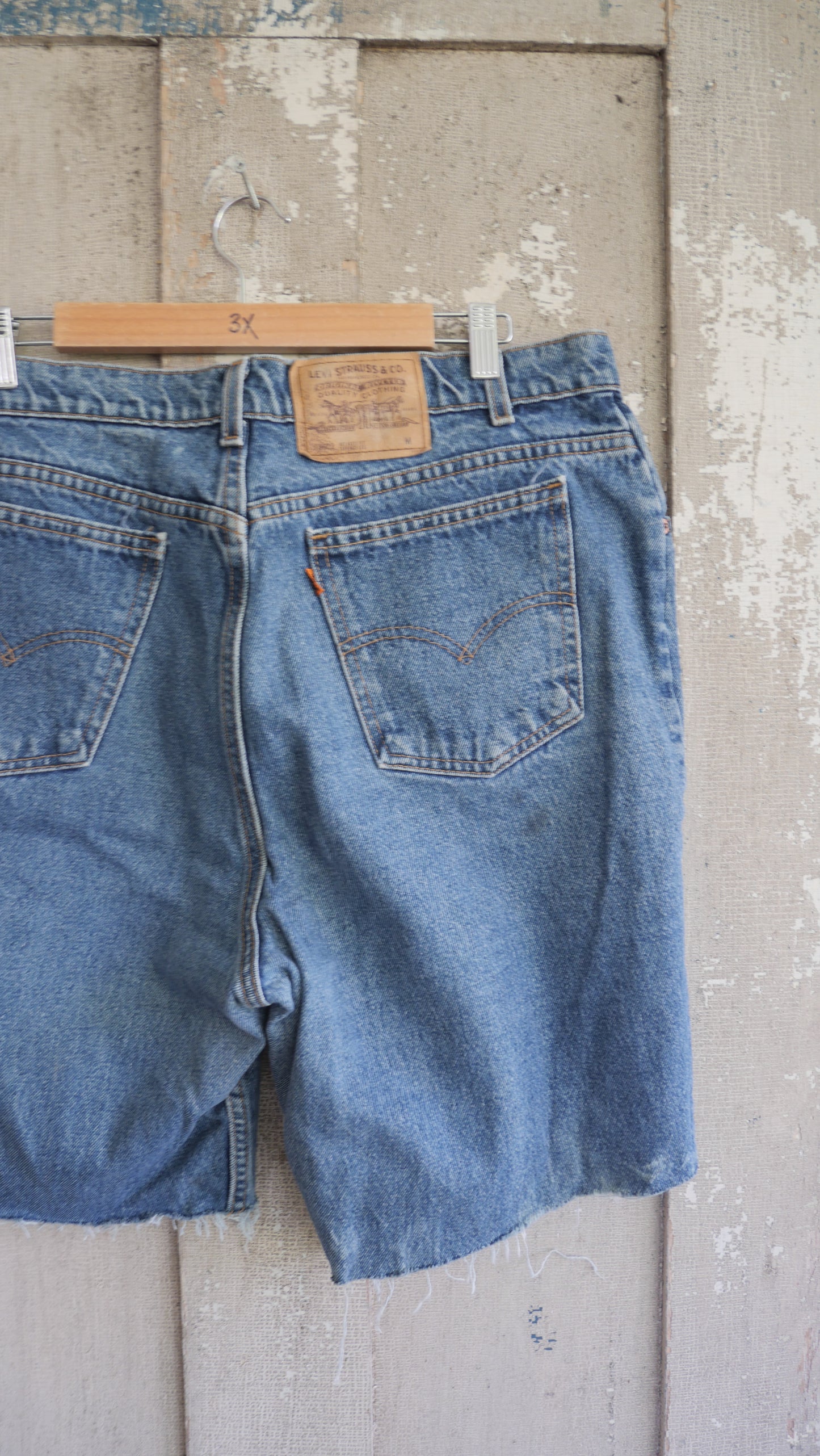 1980s Levi's Cut Offs | 35