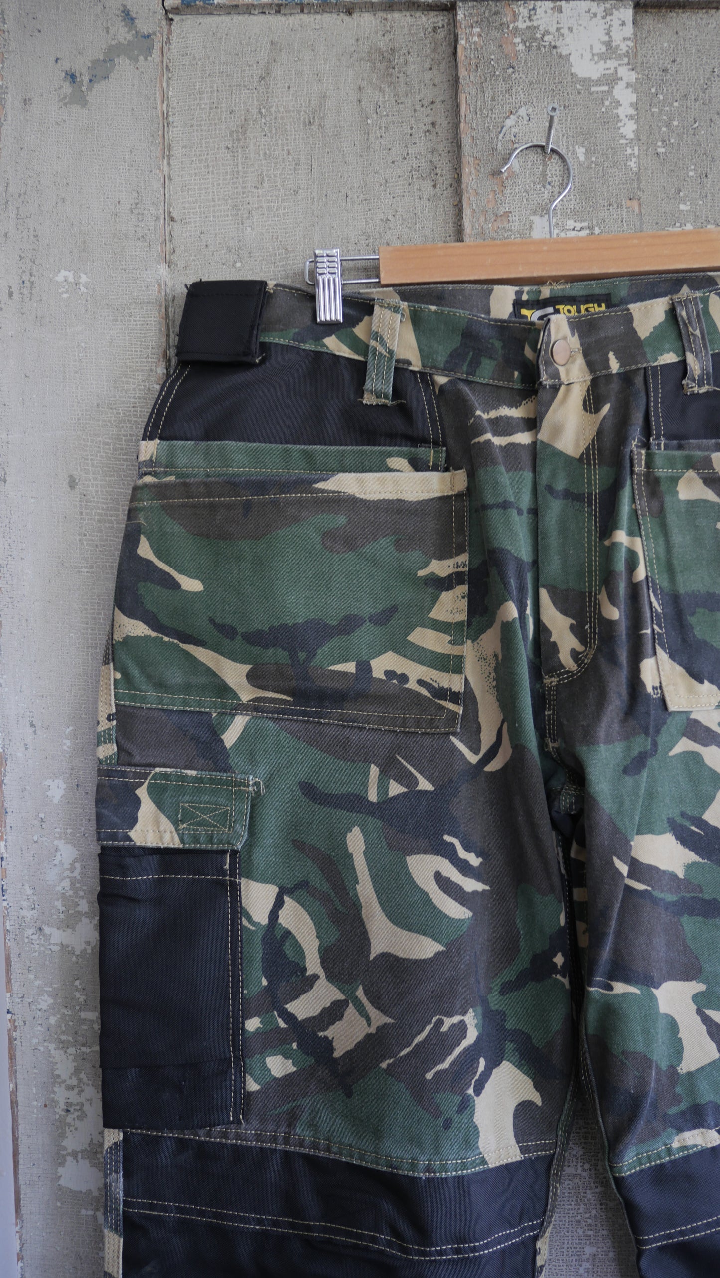 2000s Camo Work Pants | 38