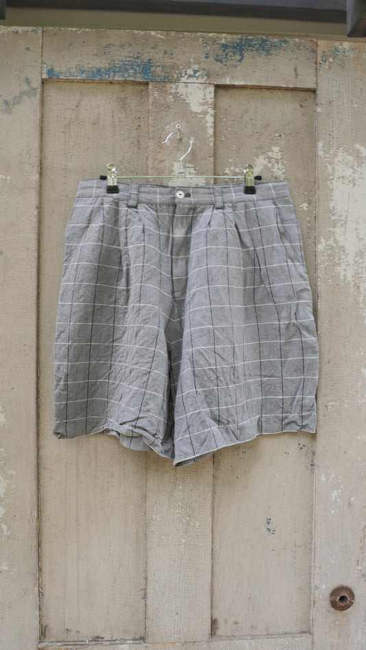 1990s Pleated Linen Shorts | 30