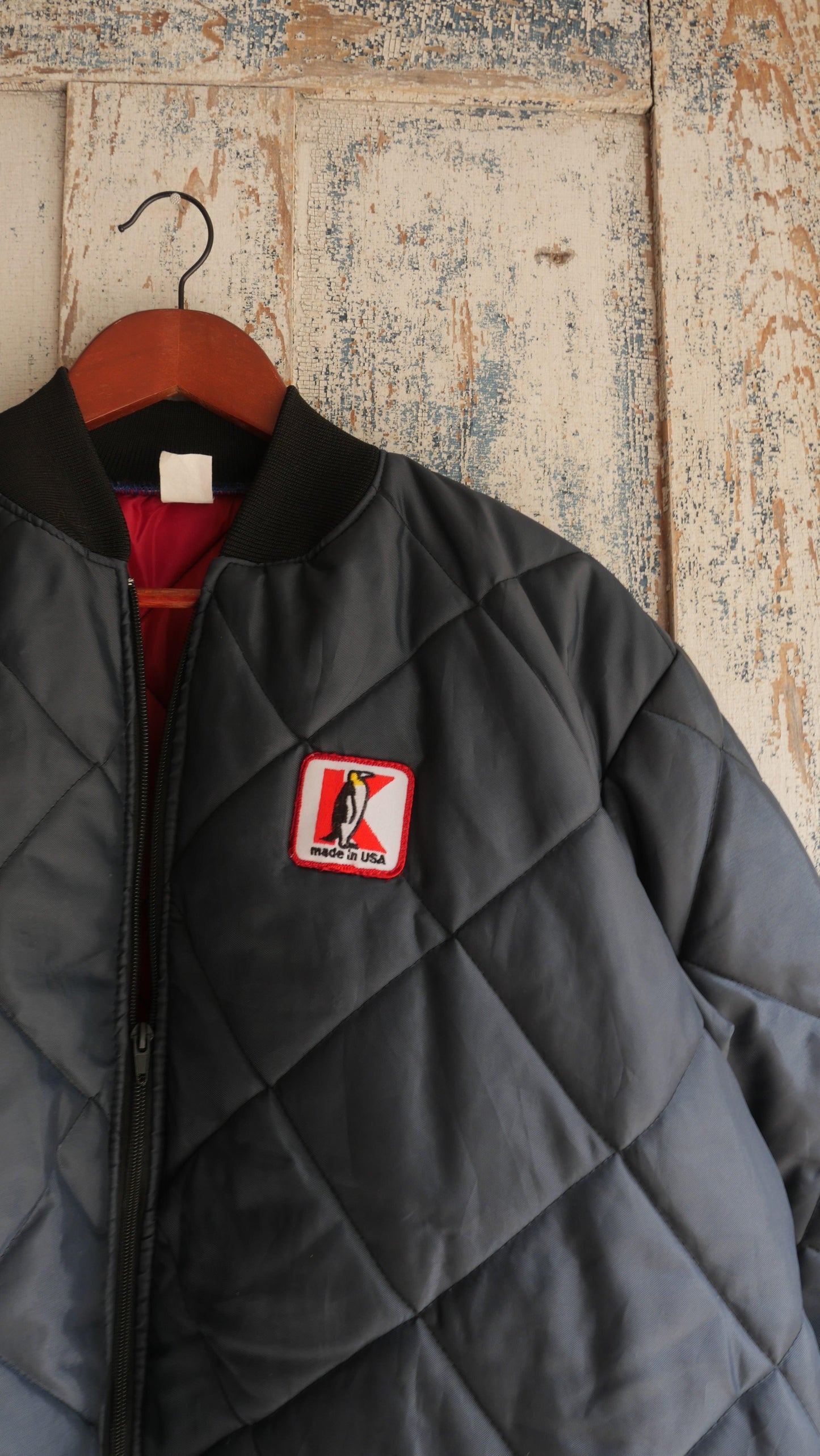 1990s Penguin Quilted Jacket | XL
