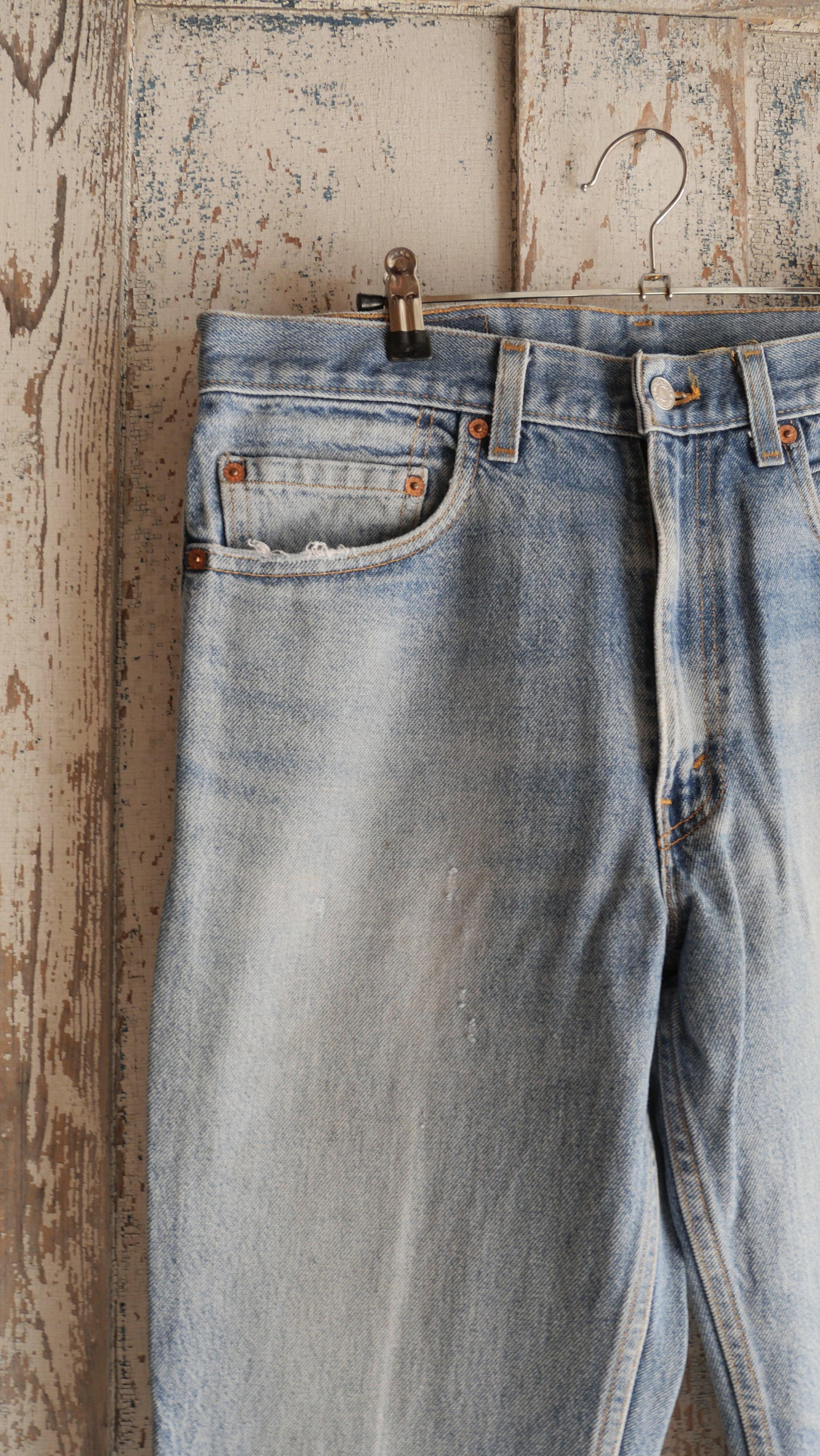 1990s Faded and Flared Levi's Denim | 33