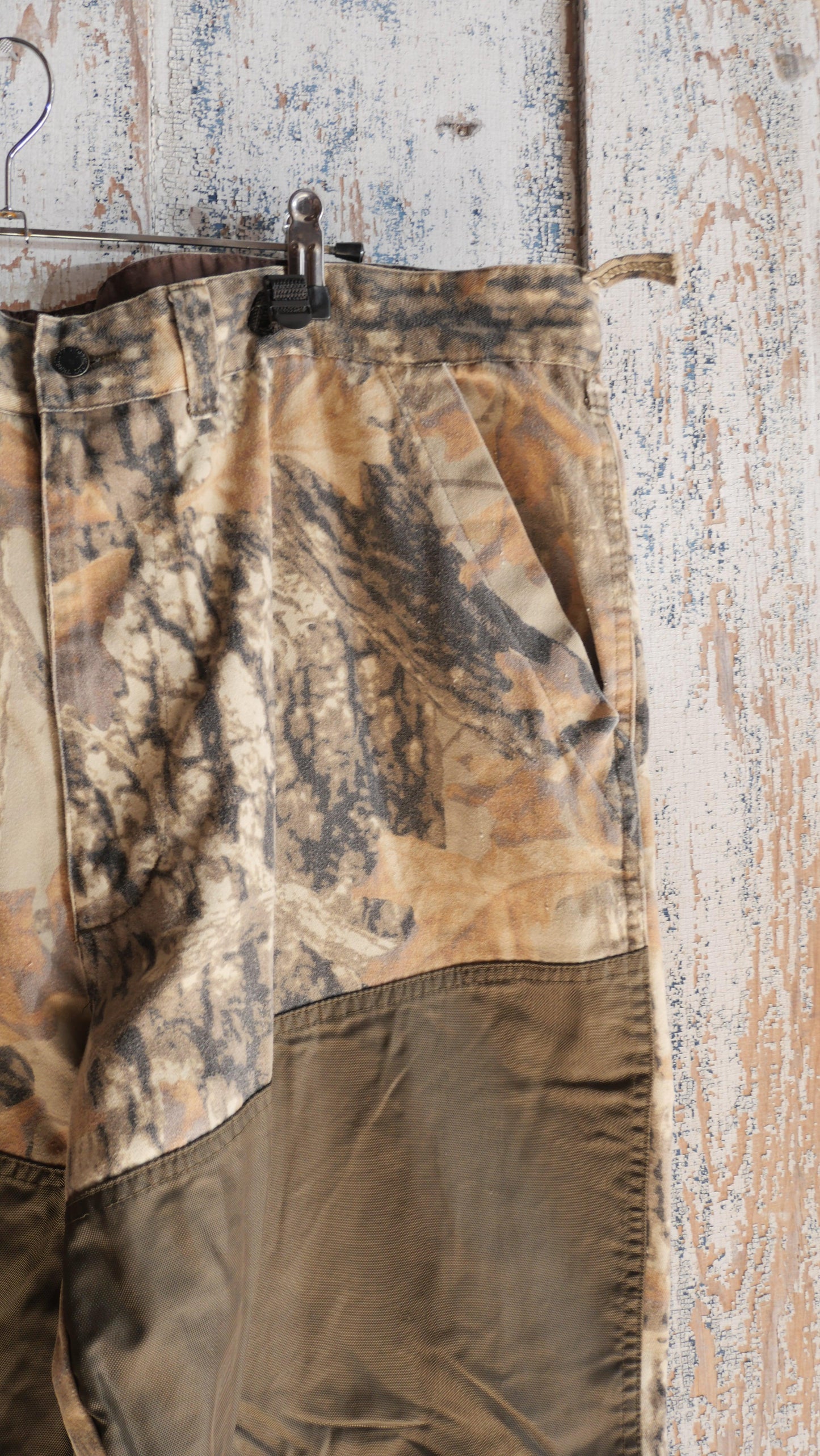 1990s Camo Hunting Pants | 40