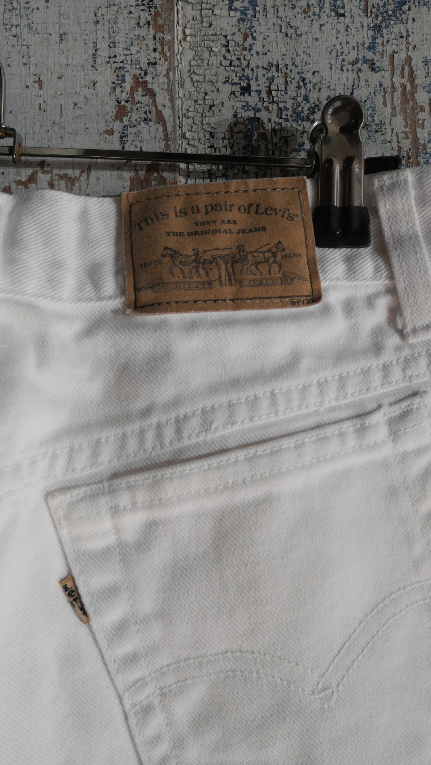 1990s White Levi's Denim | 27