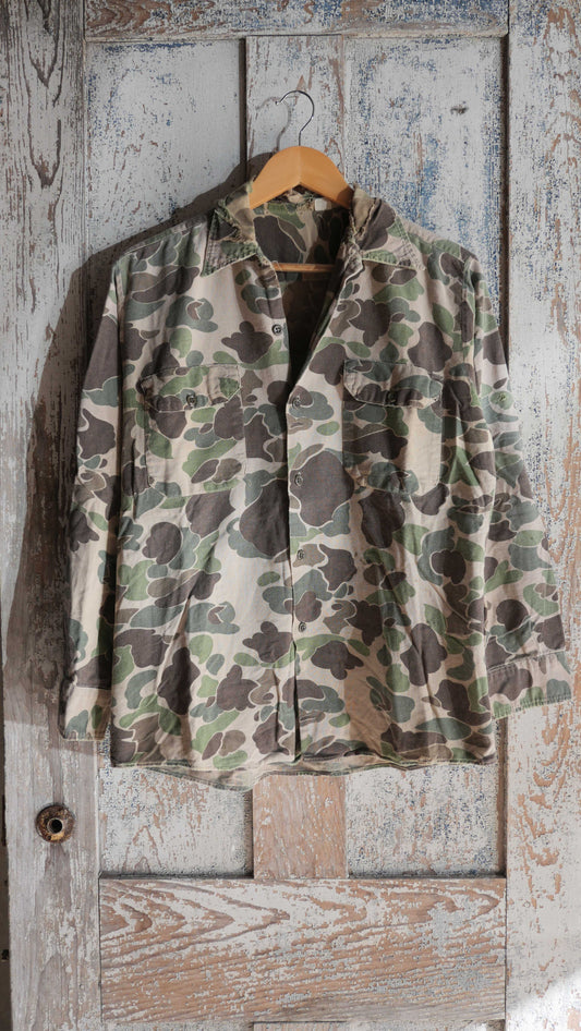 1970s Duck Camo Distressed Shirt | M