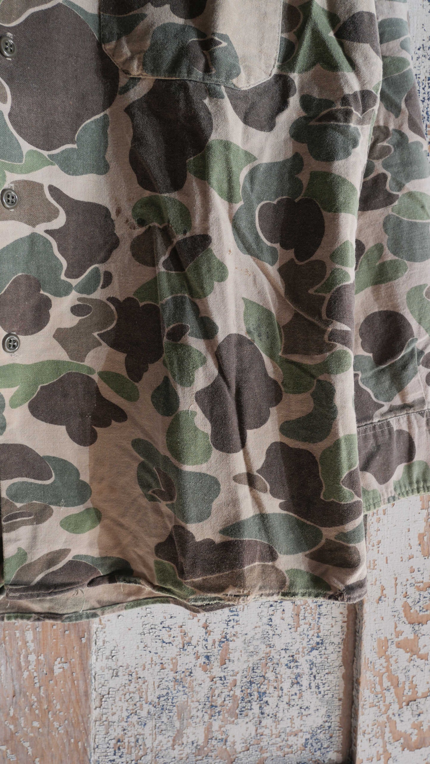 1970s Duck Camo Distressed Shirt | M