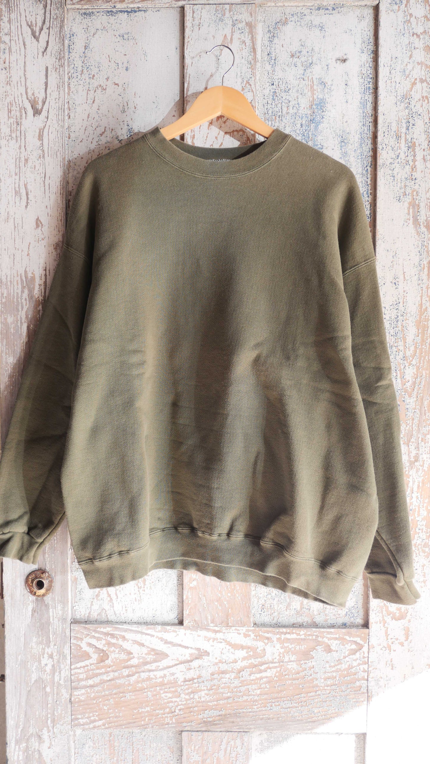1980s Boxy Olive Crewneck | L