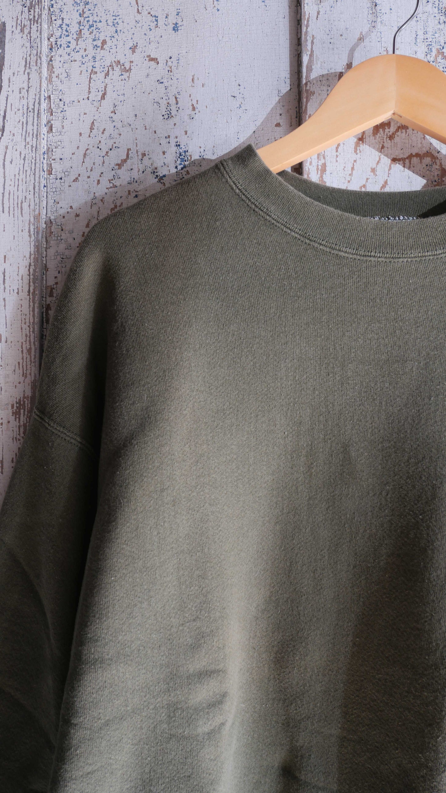 1980s Boxy Olive Crewneck | L