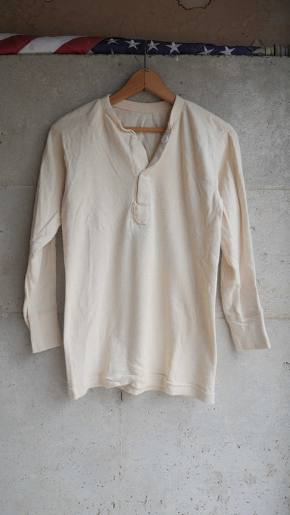 1970s Knit Henley Shirt | M