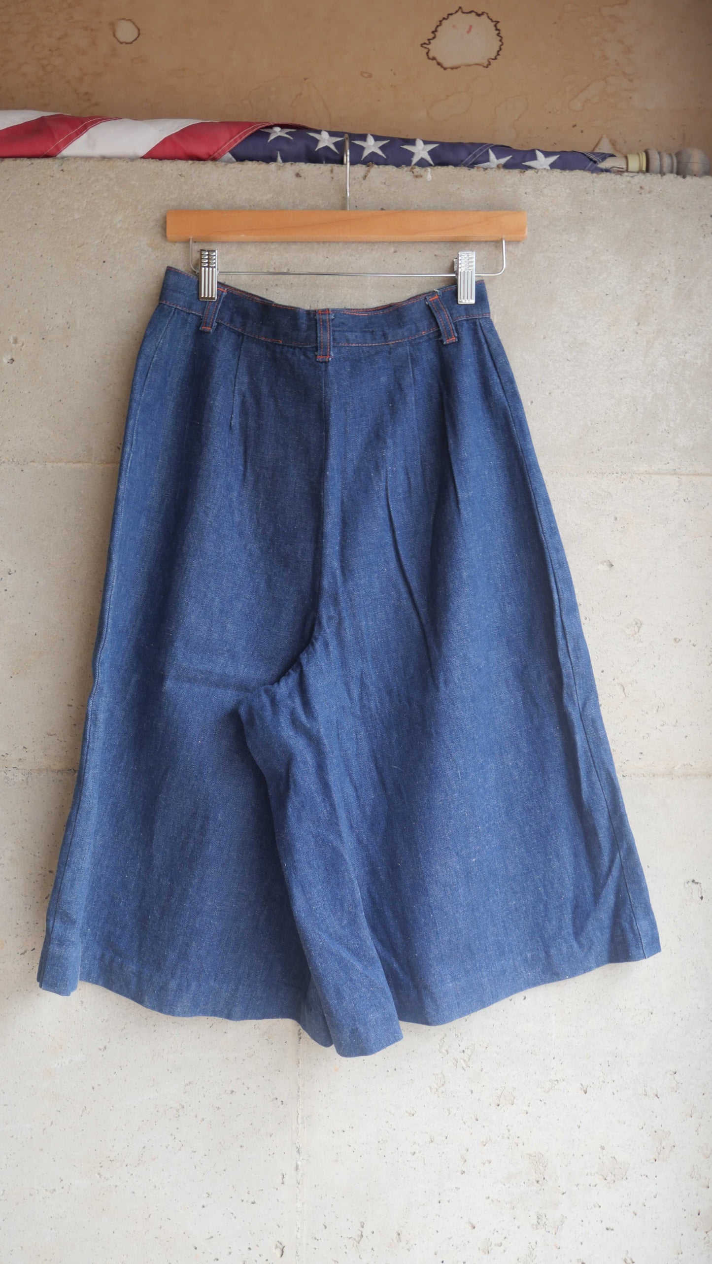 1970s Wide Leg Shorts | 27