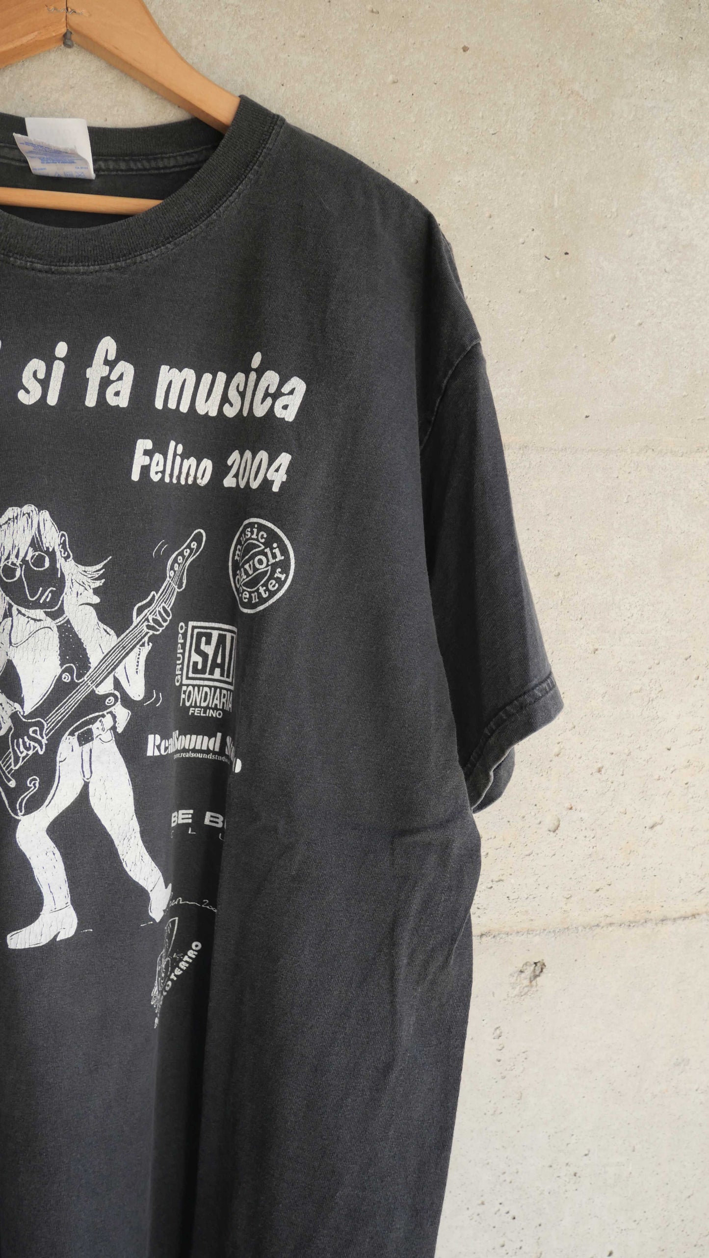 2000s Music Festival Tee | XL