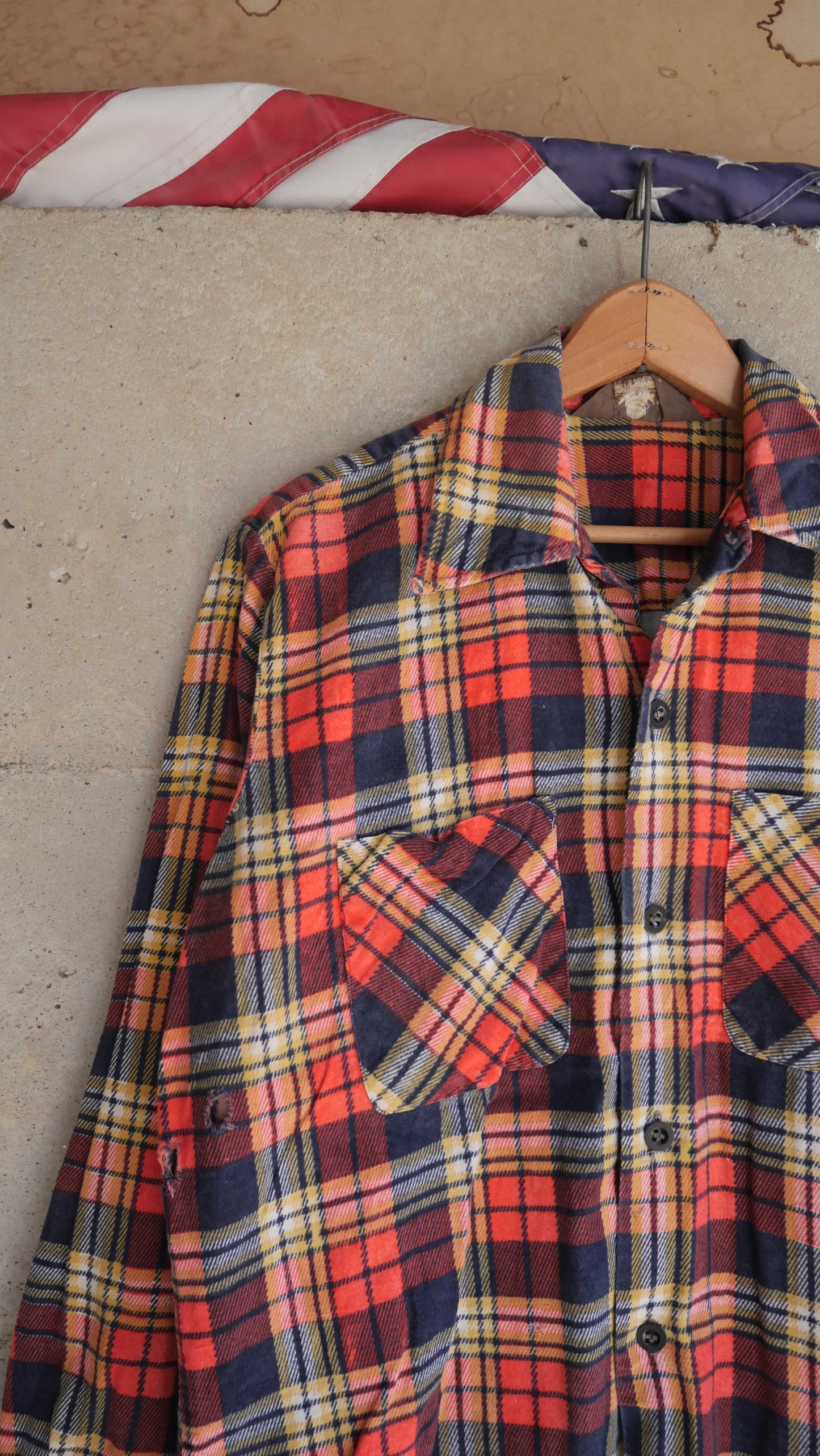 1970s Printed Flannel | M