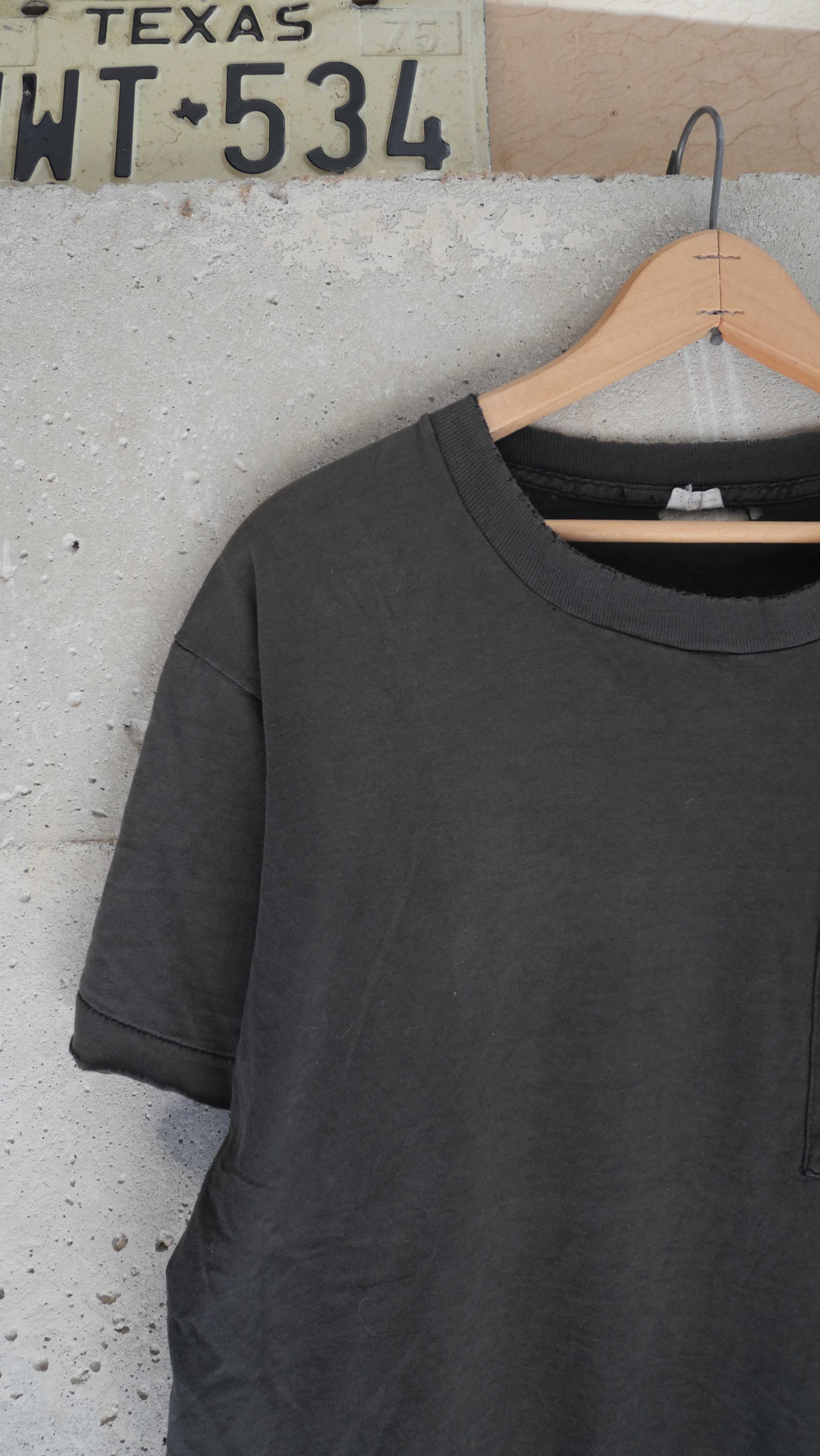 1990s Distressed Black Pocket Tee | L