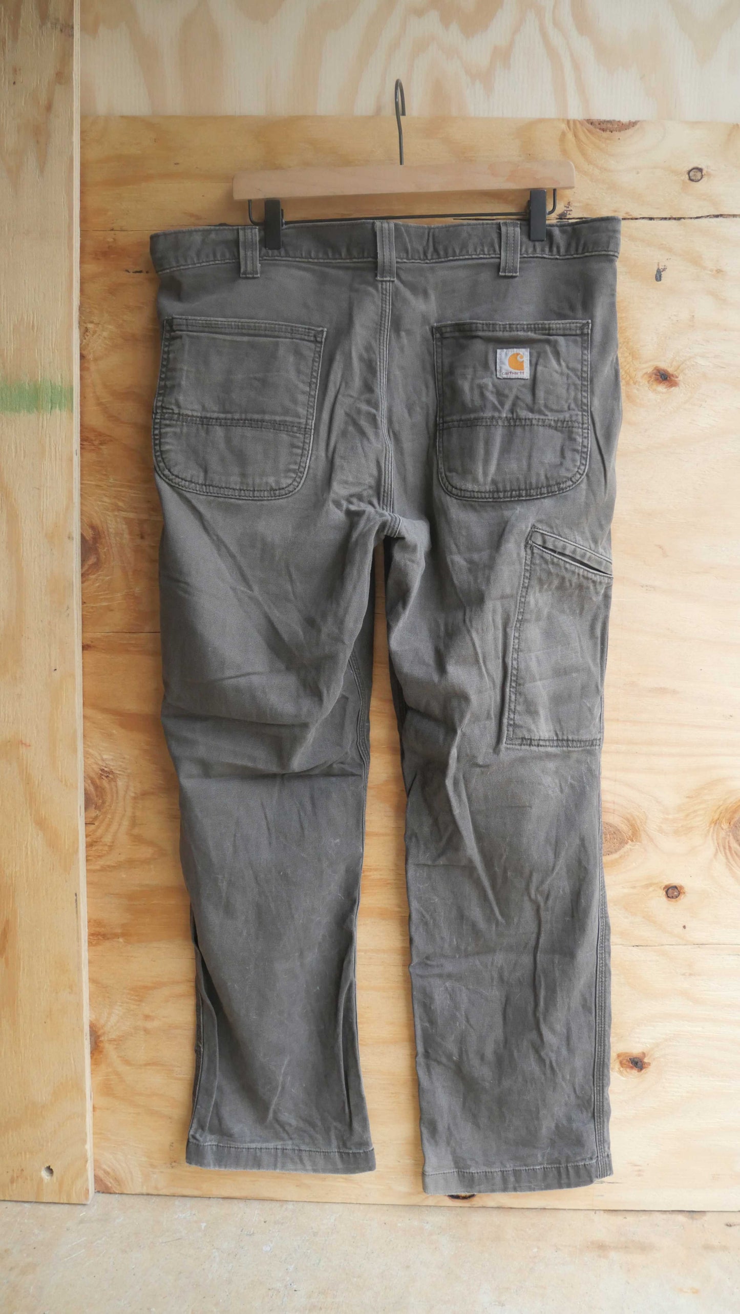 2000s Carhartt Chinos | 36