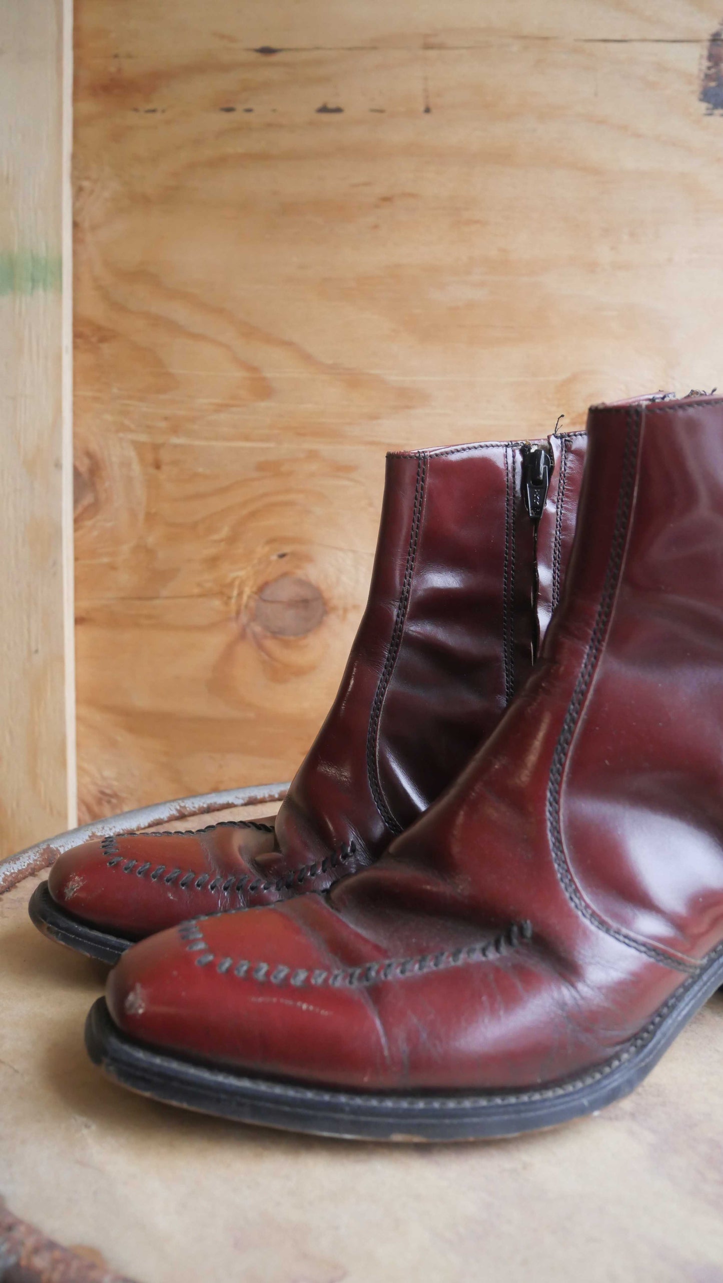 1970s Side Zip Boots | 10