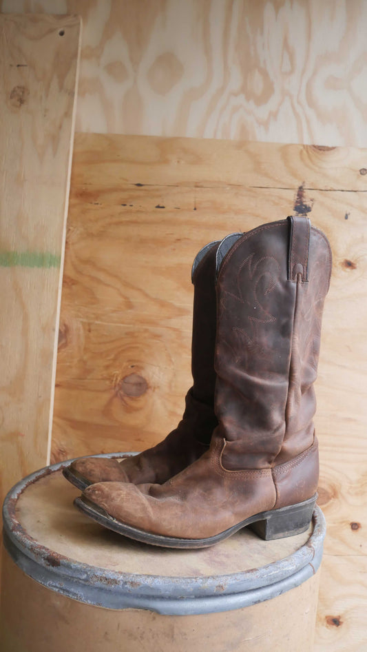 1980s Brown Cowboy Boots | 9.5