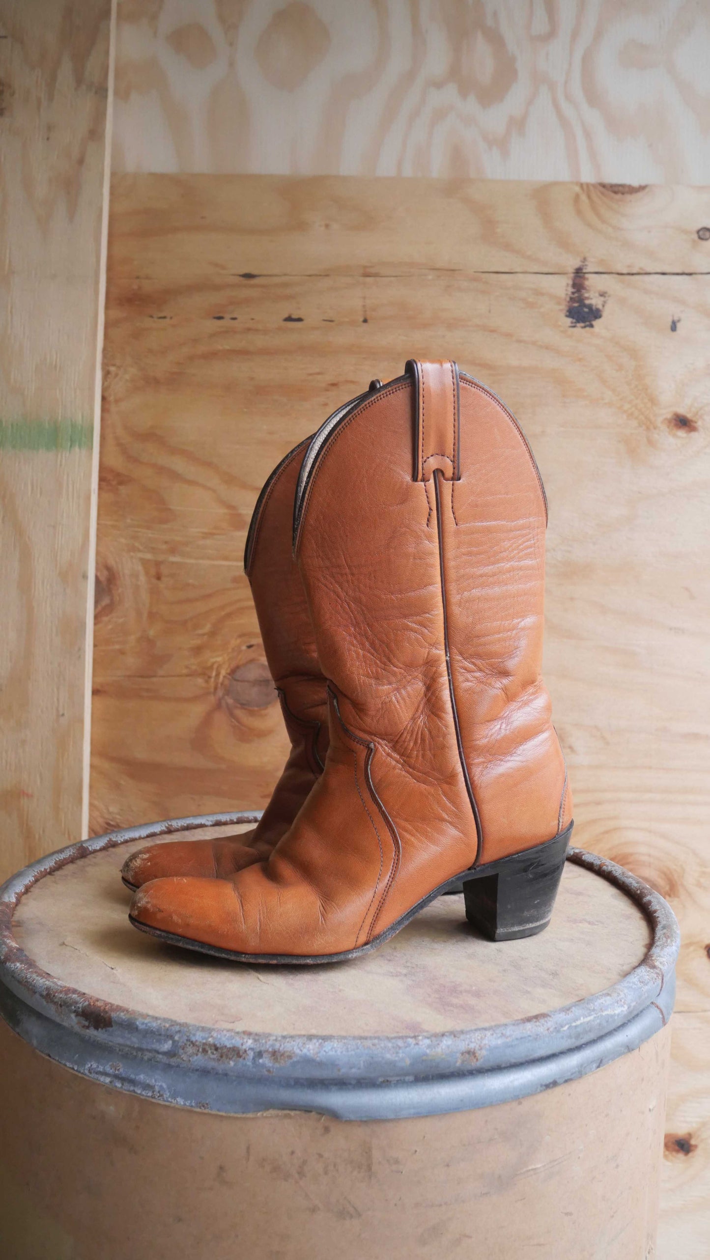 1980s Caramel Cowboy Boots | 7