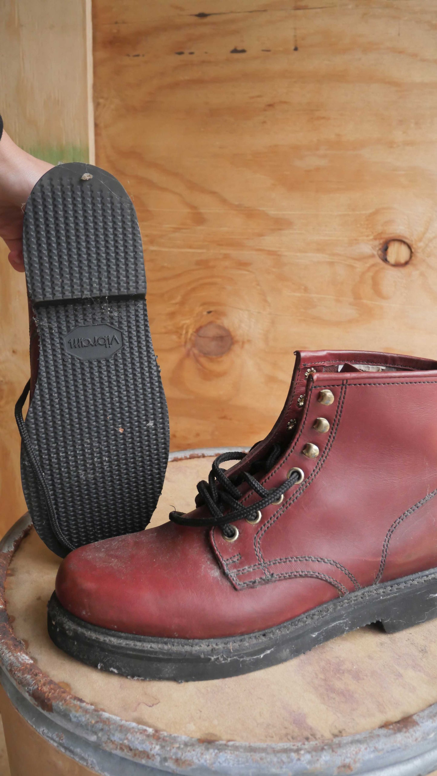 1980s Cherry Red Work Boots | 8.5