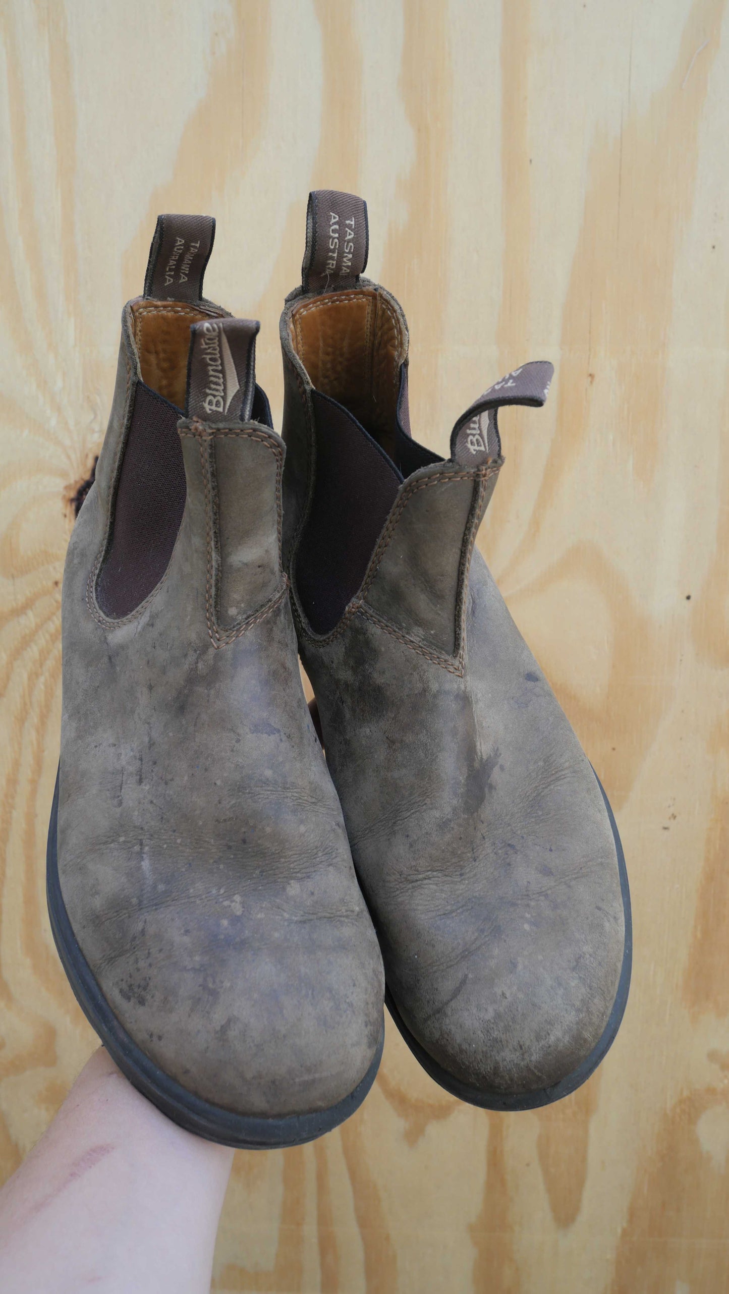 Brown Blundstones | 9