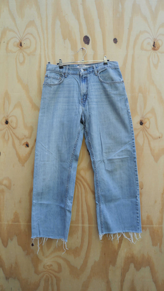 2000s Baggy Levi's | 32