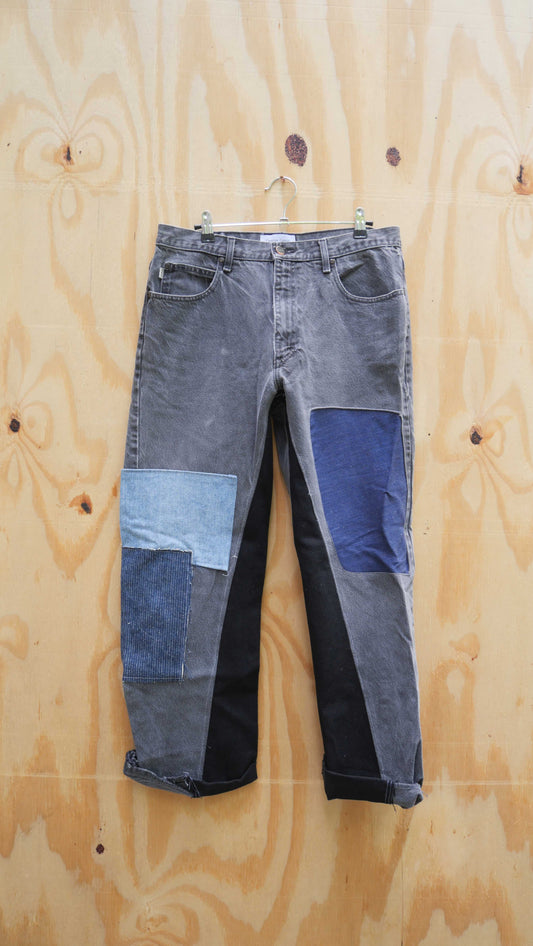 Flared Denim Mock Up | 32