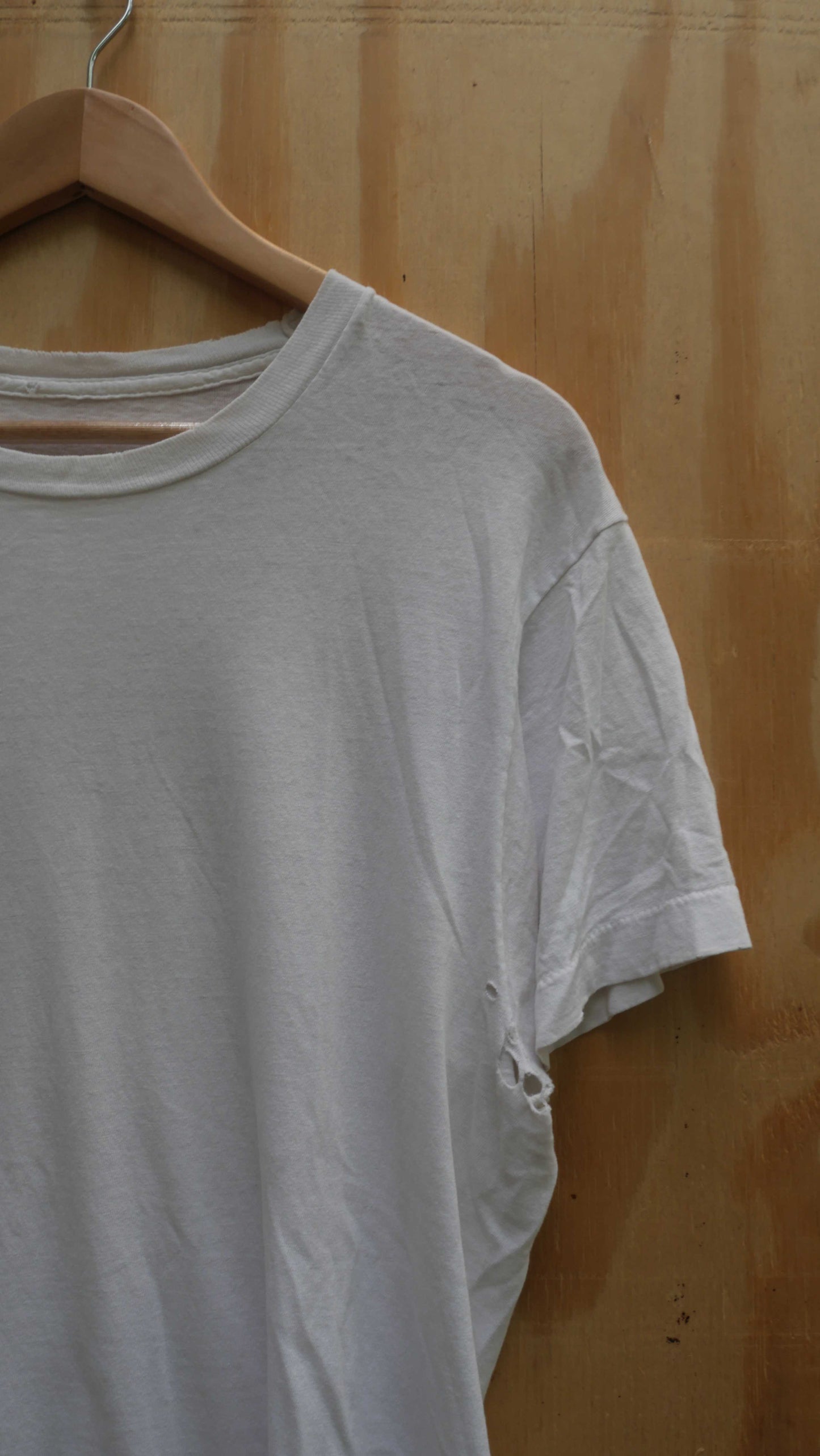 1980s White Tee | L