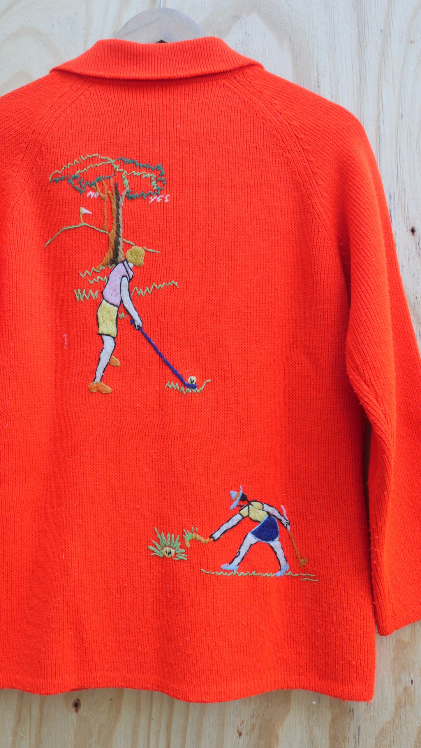 1970s Embroidered Sweater | M