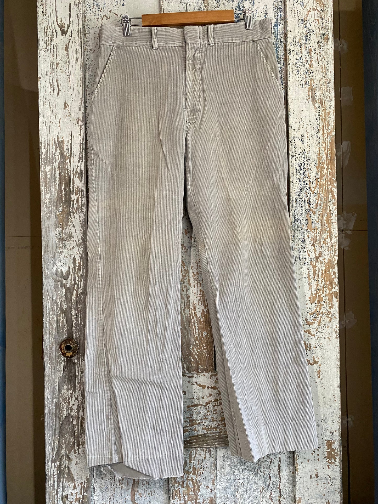 1970s Faded Corduroy Pants | 34