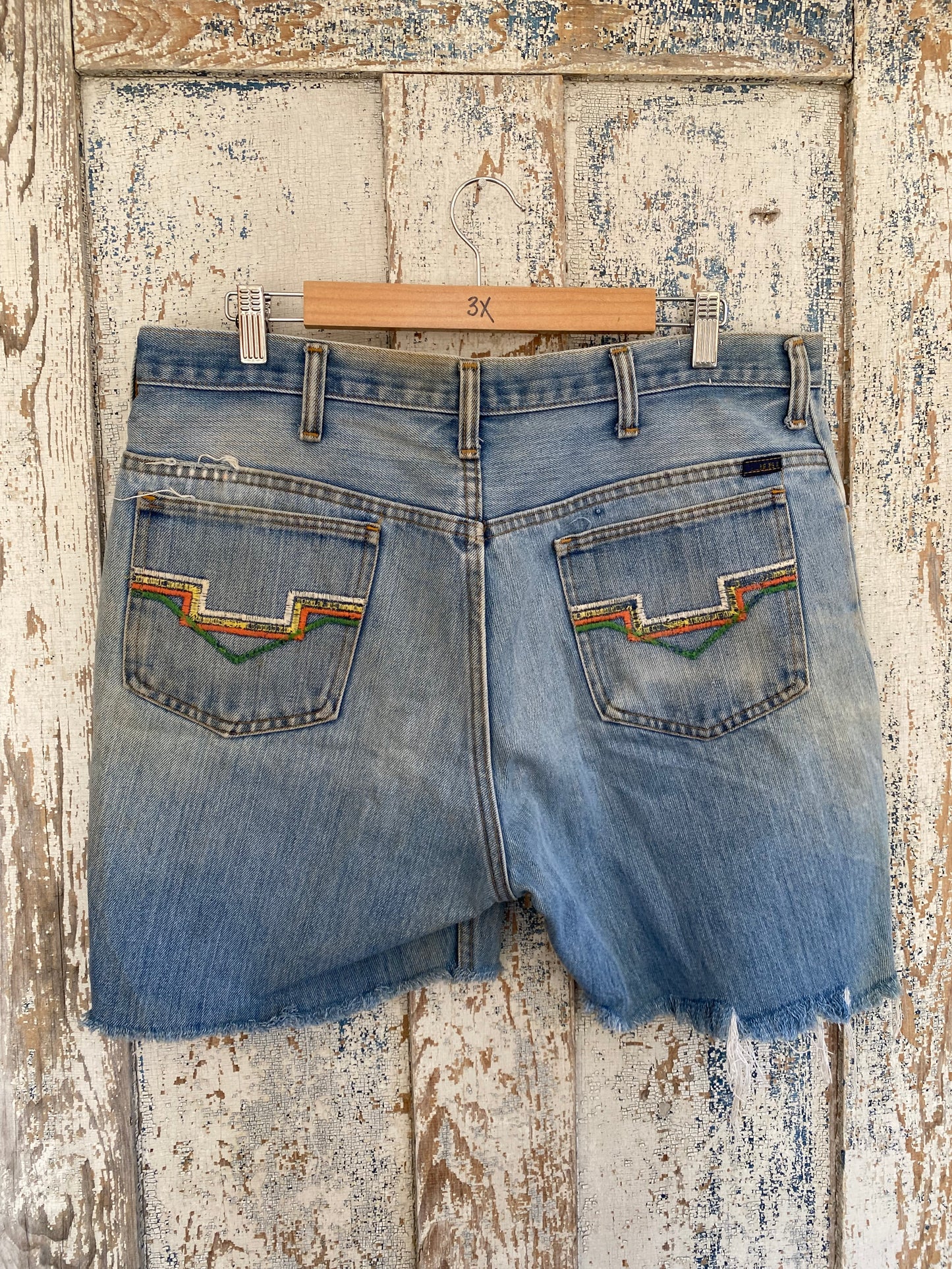 1970s Denim Shorts | 36